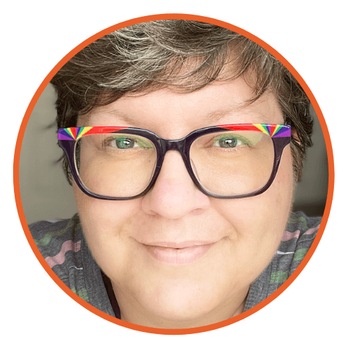 Headshot of Jacinda review writing course