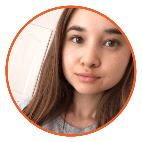 writing course review headshot elina