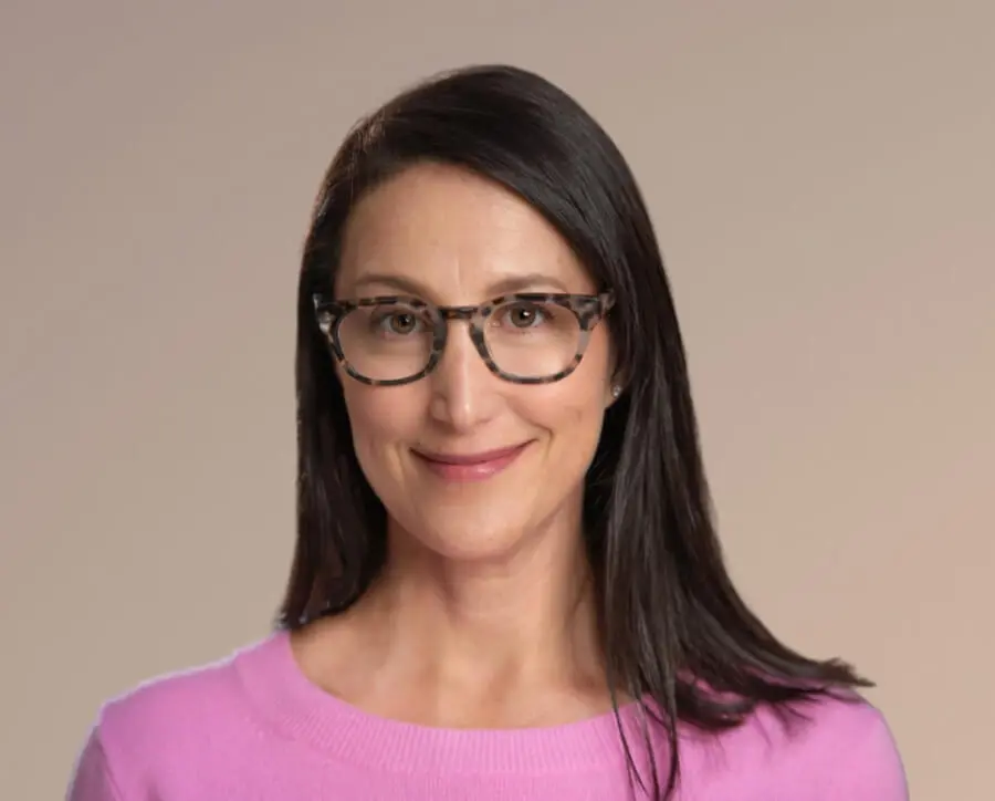 Gina Sorell. Author and The Novelry Team Member.