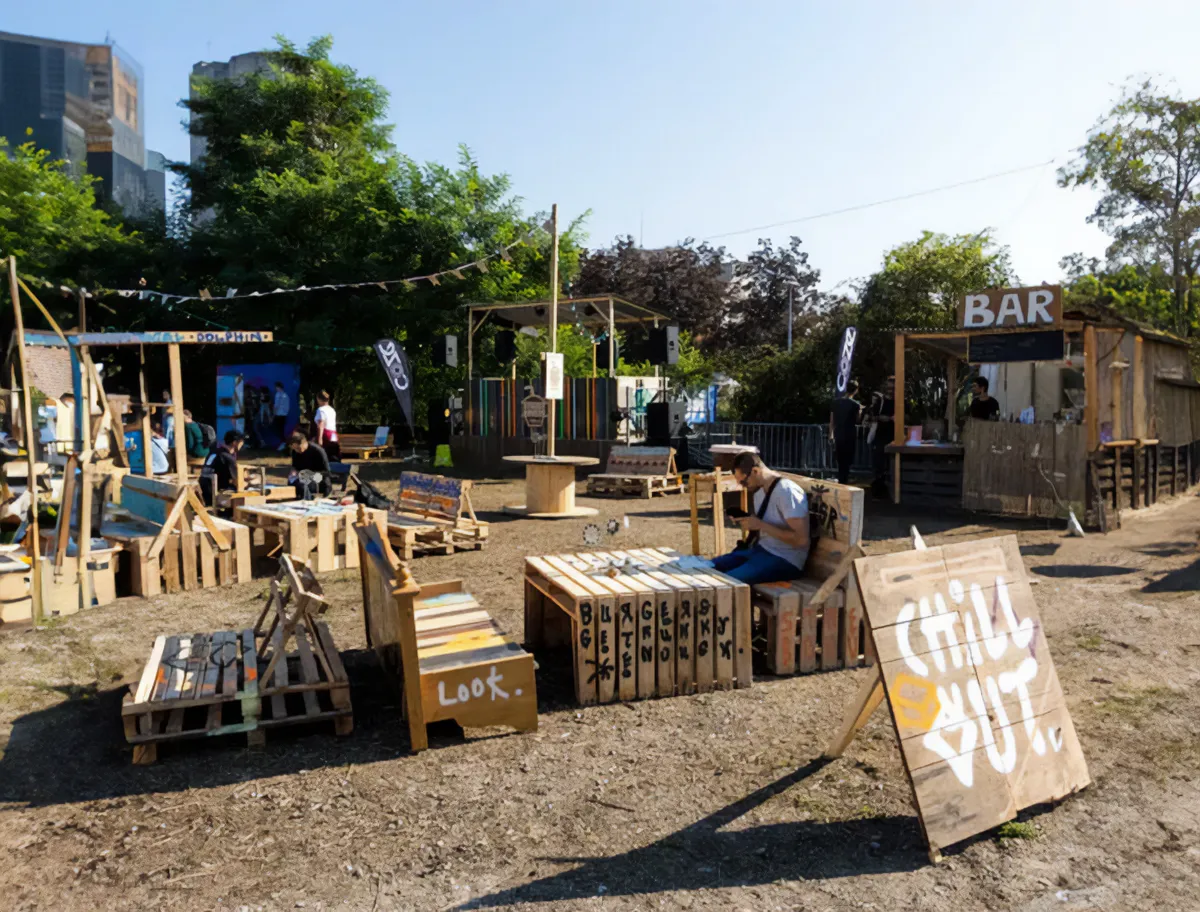 Espace chill-out du Street Bouche Festival
