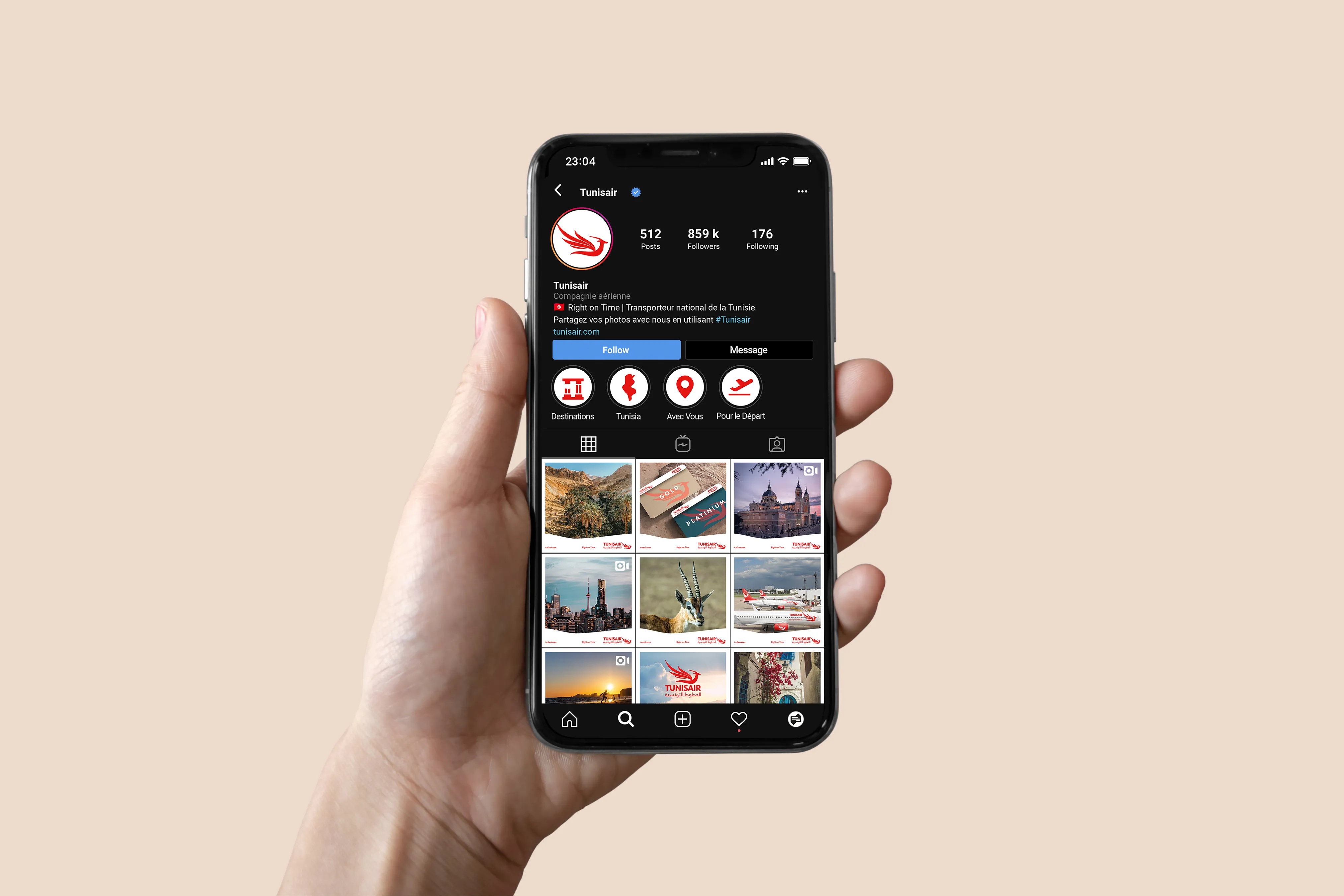 Mockup de publications Instagram Tunisair avec la nouvelle identité