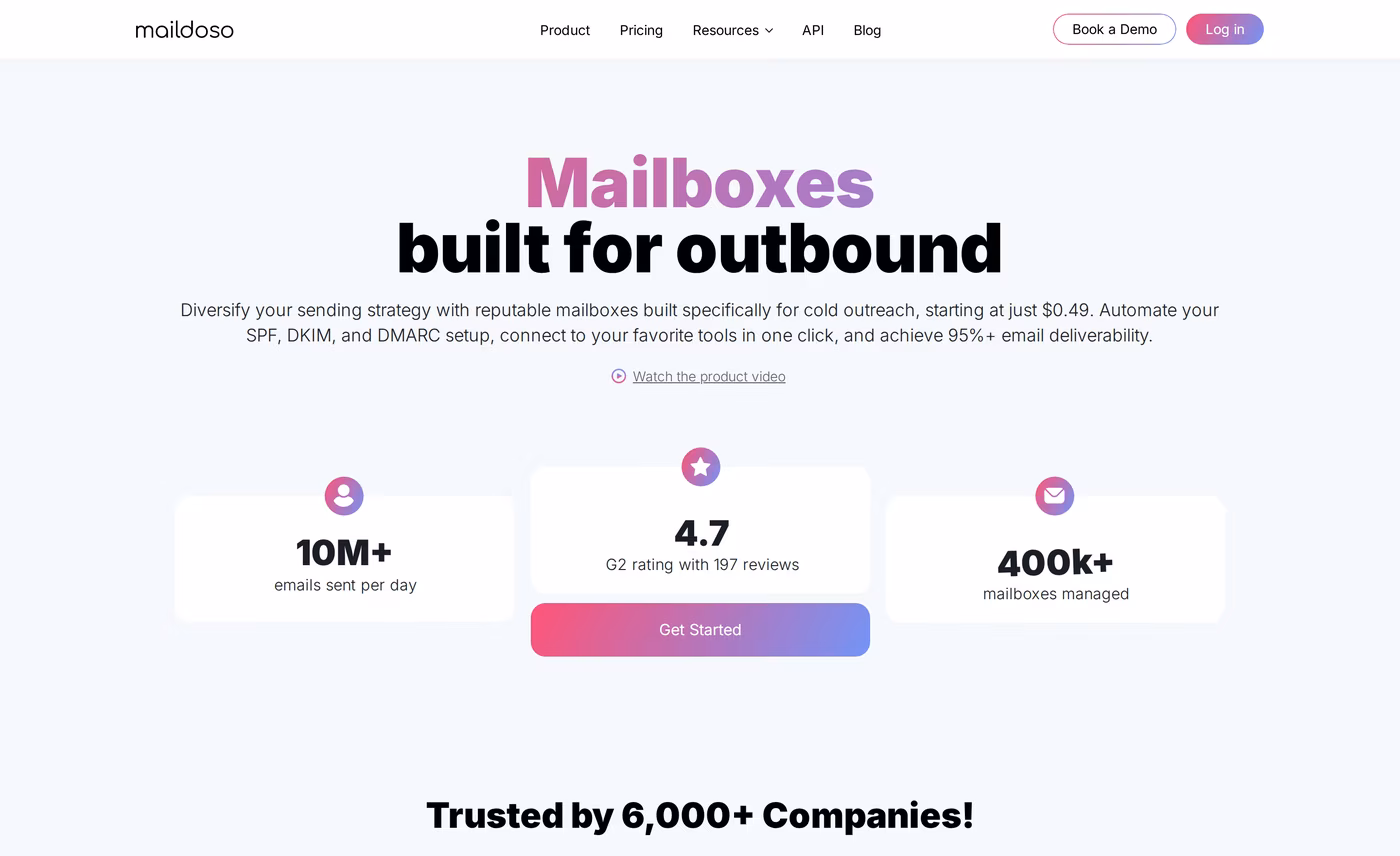 Maildoso homepage showing its cold email infrastructure and shared-IP SMTP mailbox plans