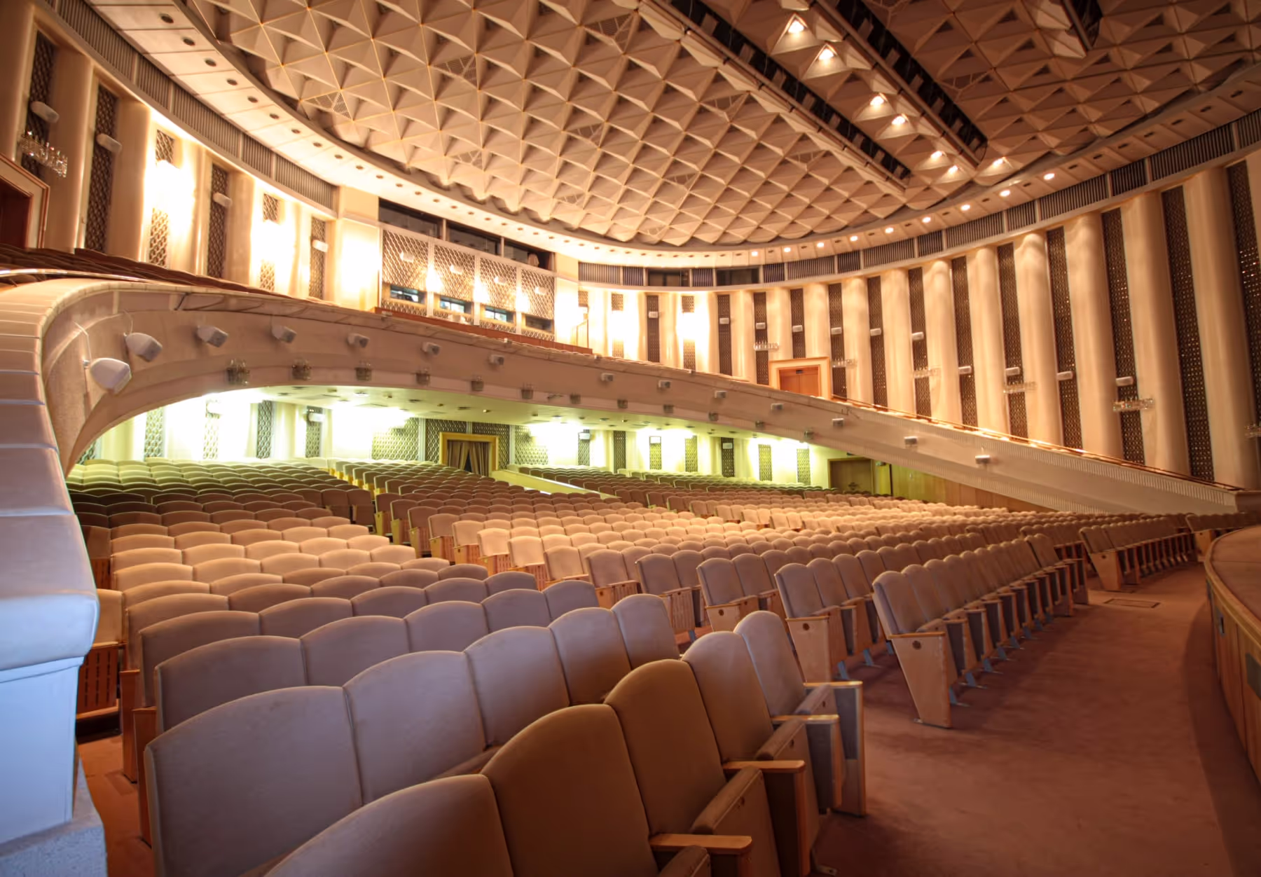 Дом Правительства РФ, Москва