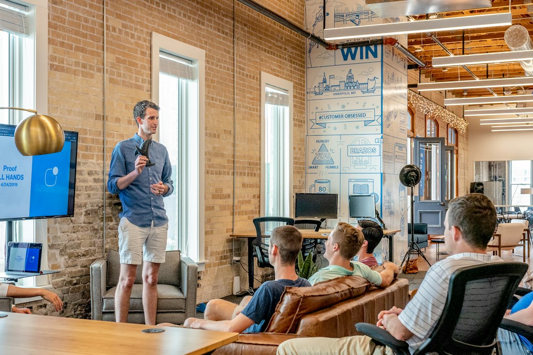 A leader presenting to a team