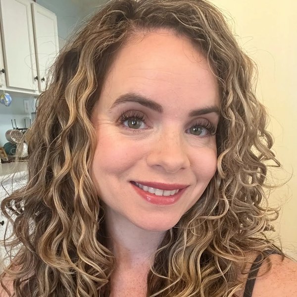 Cristy Faires, I Jump Instead Facebook moderator and community manager