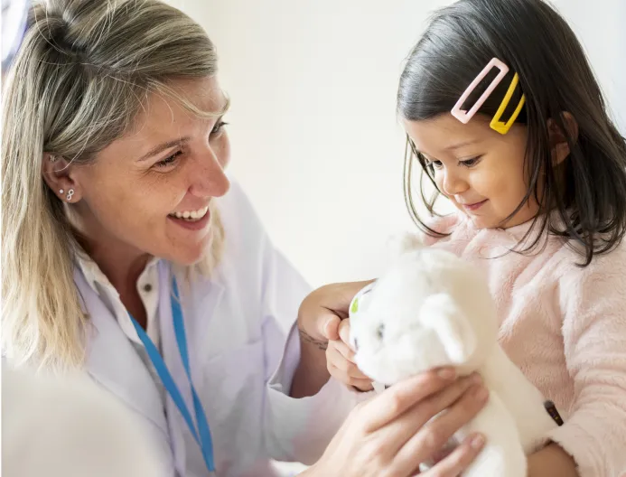Kid and pediatrician