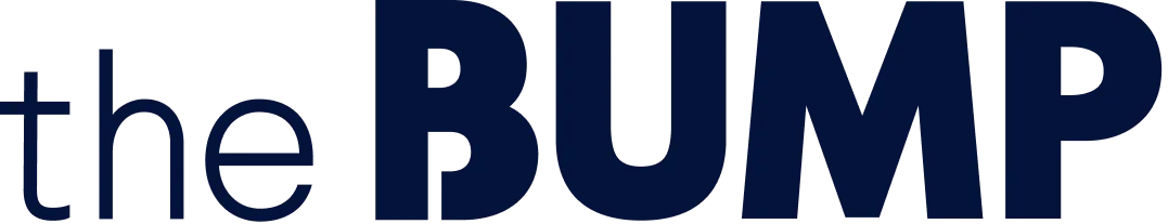 Baby holding its own bottle