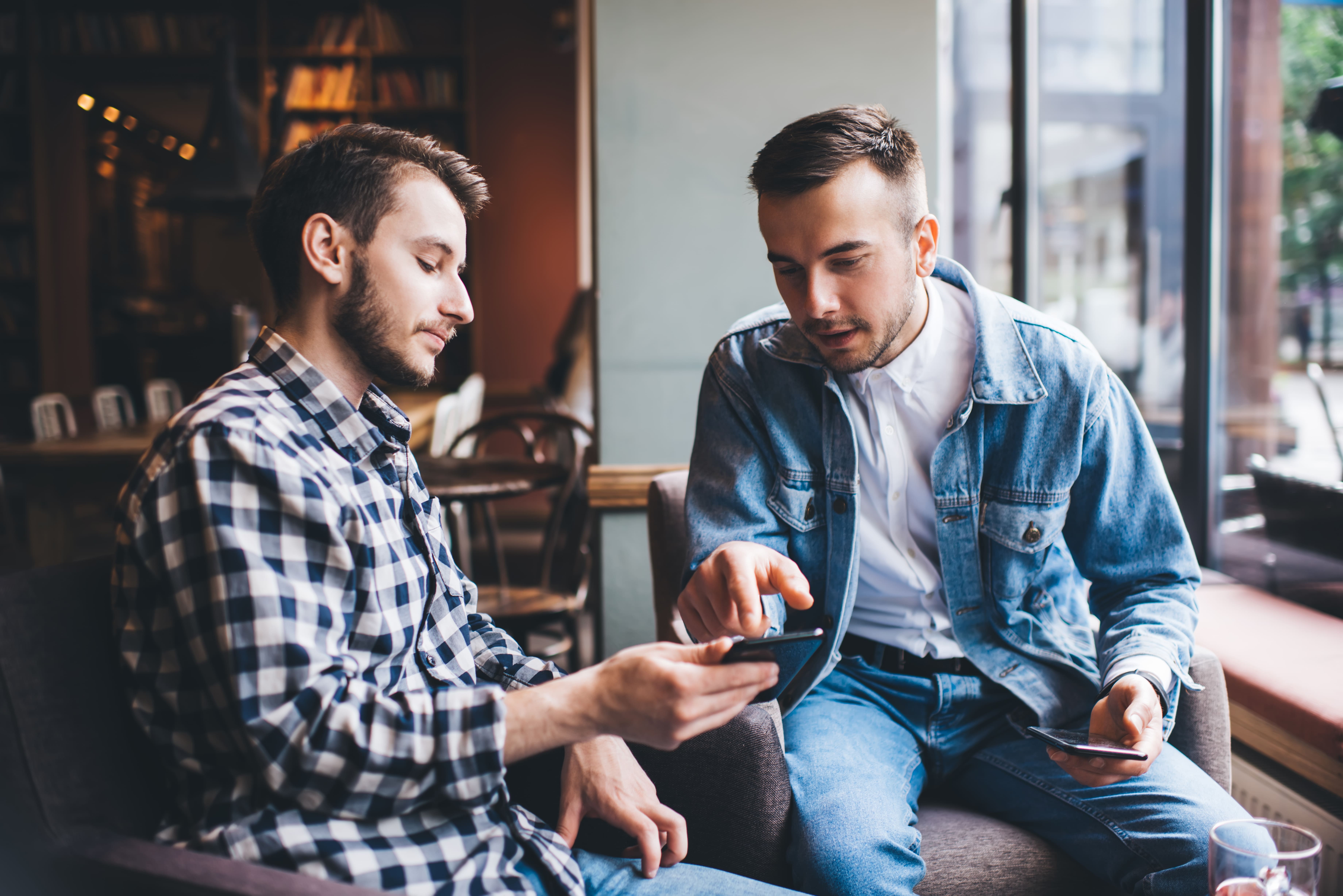 Elevator Pitch para Brokers: Cómo crear un discurso irresistible en 30 Segundos