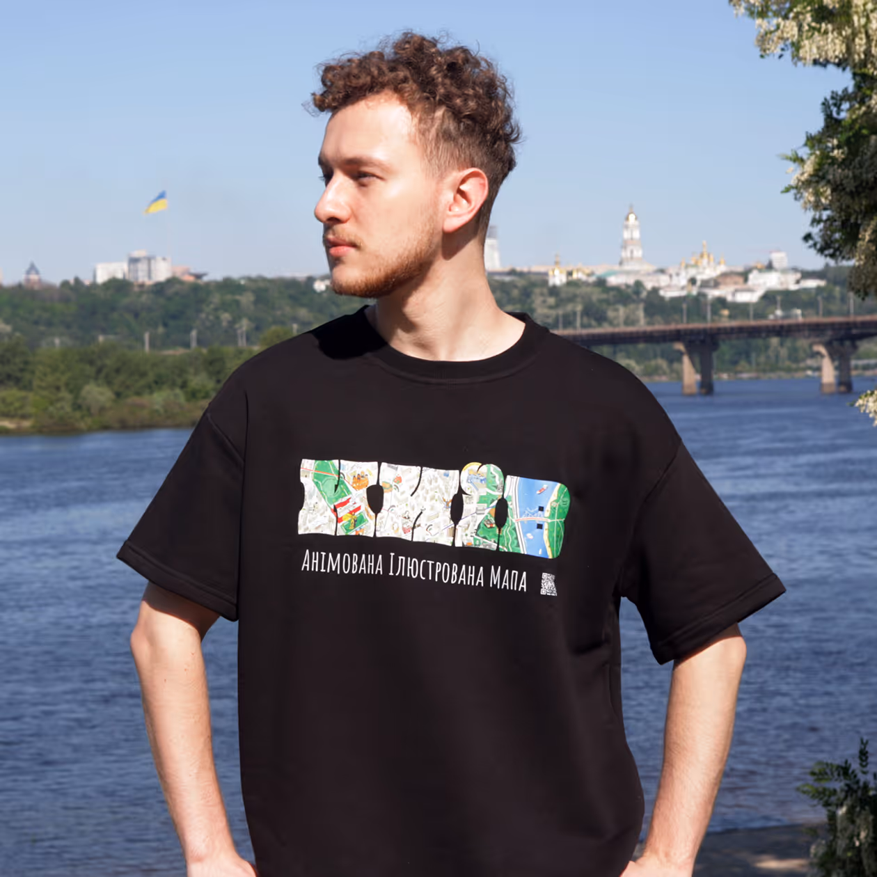 Щільна оверсайз футболка, чорна, Київ