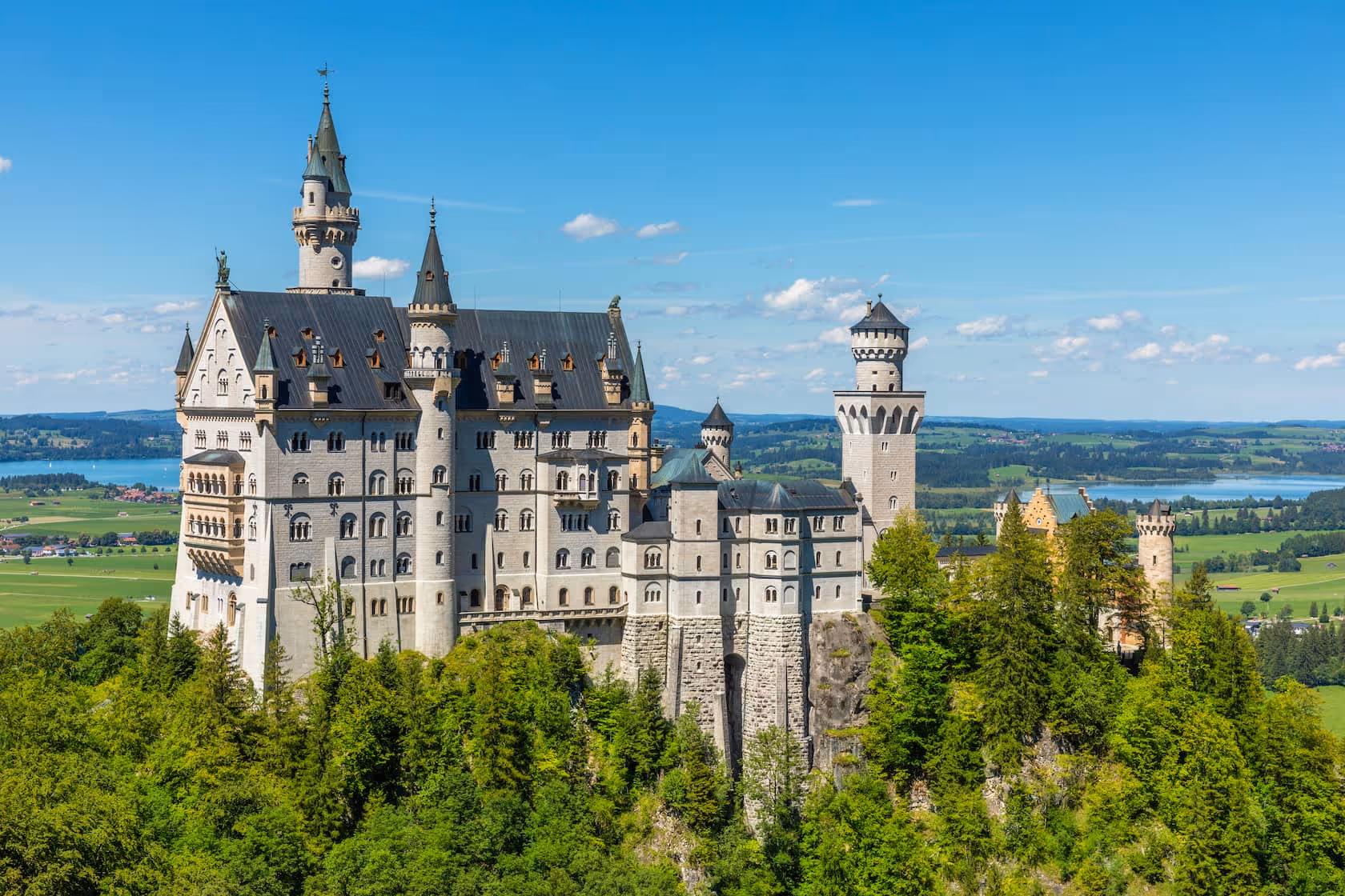  Neuschwanstein Castle: Iconic fairy-tale castle in Bavaria.