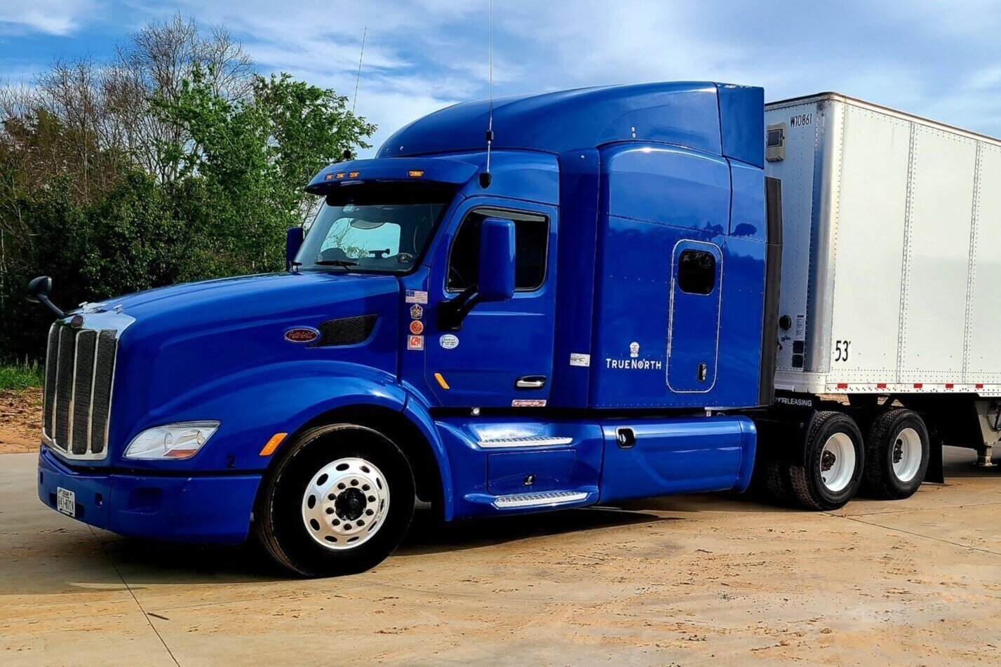 Buying a New vs Used Semi-Truck