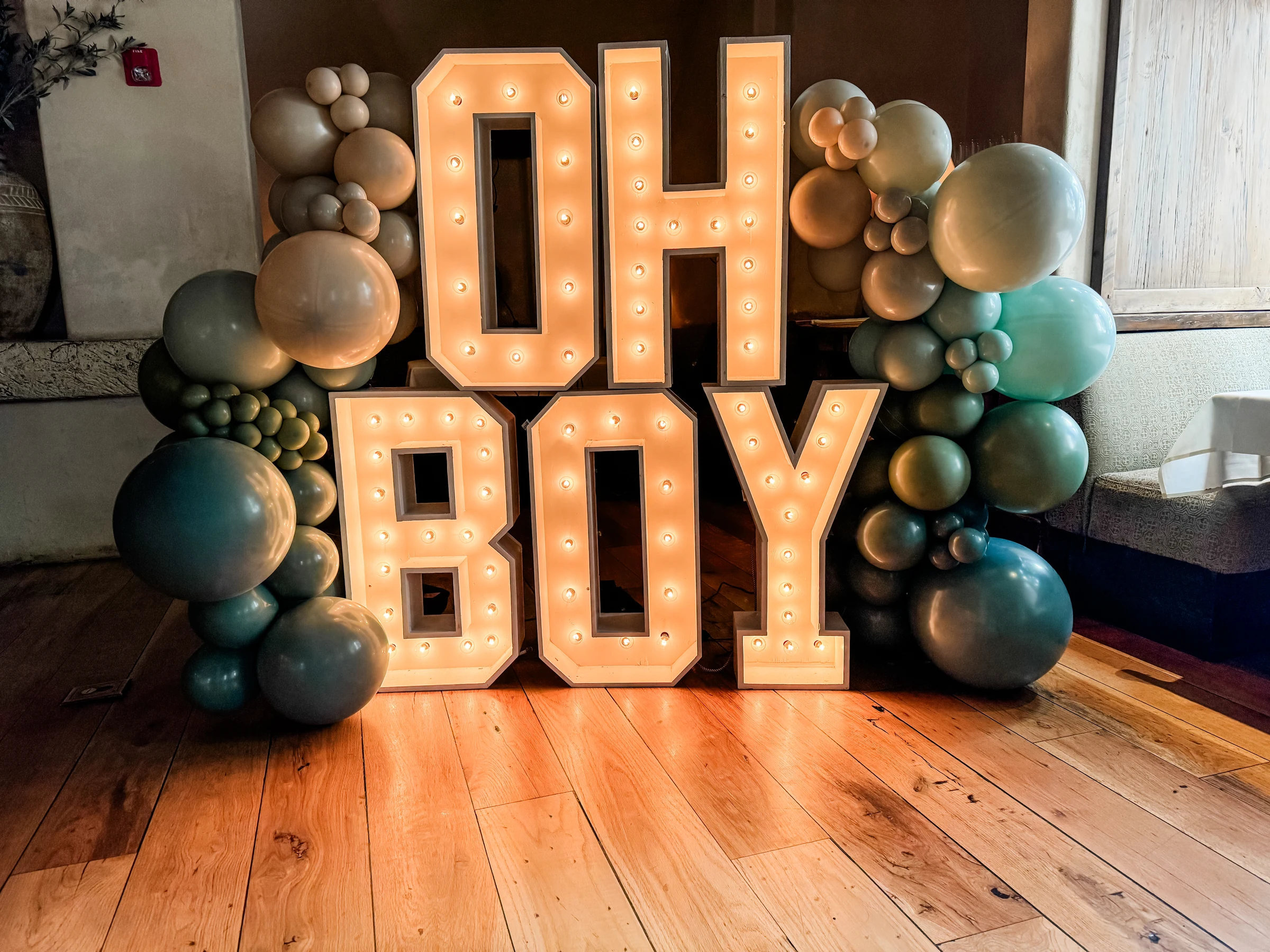 Oh Boy illuminated marquee by Poptastic Parties