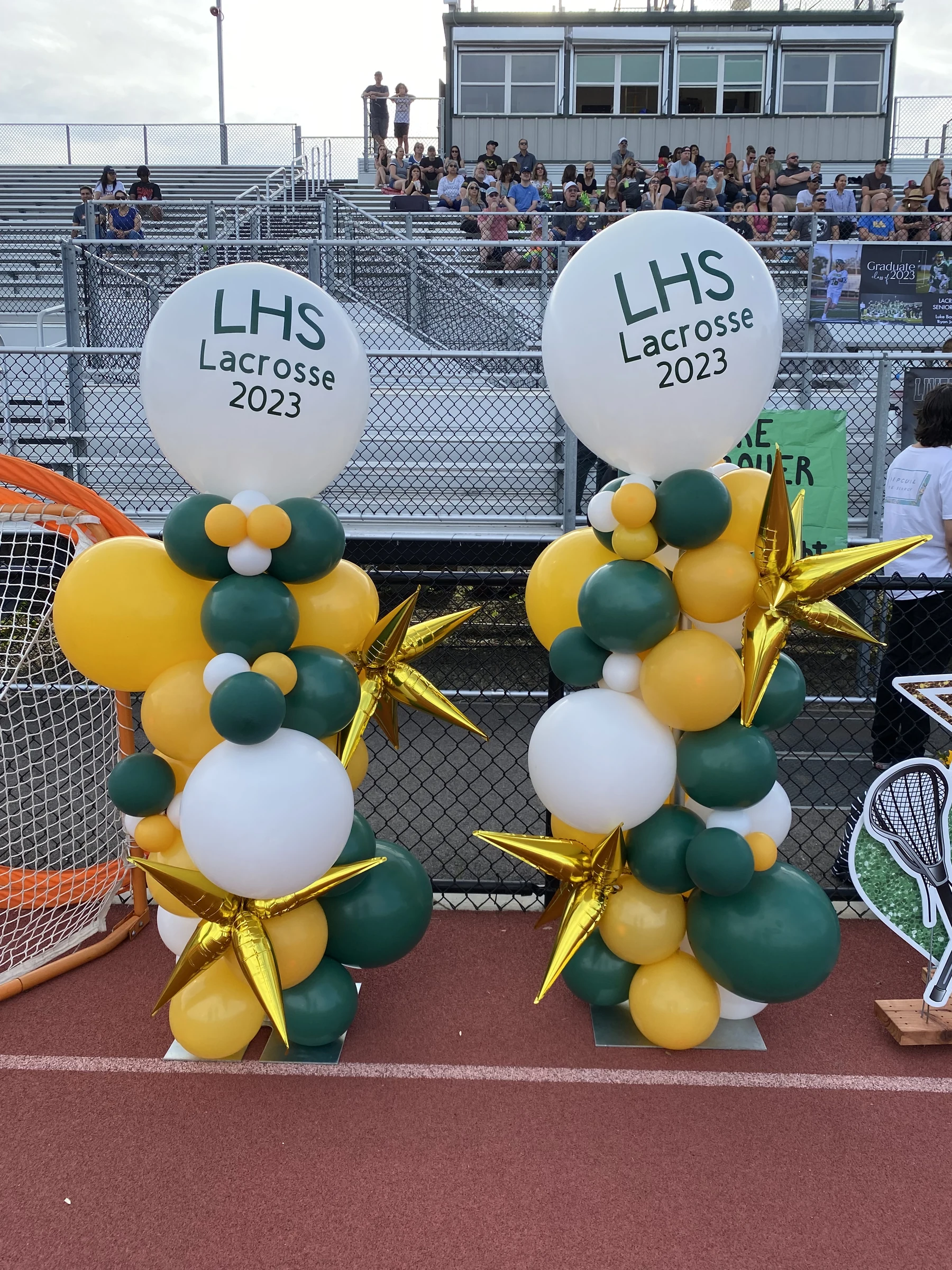 LHS lacrosse celebration columns by Poptastic Parties