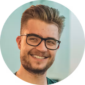 Headshot of man 4