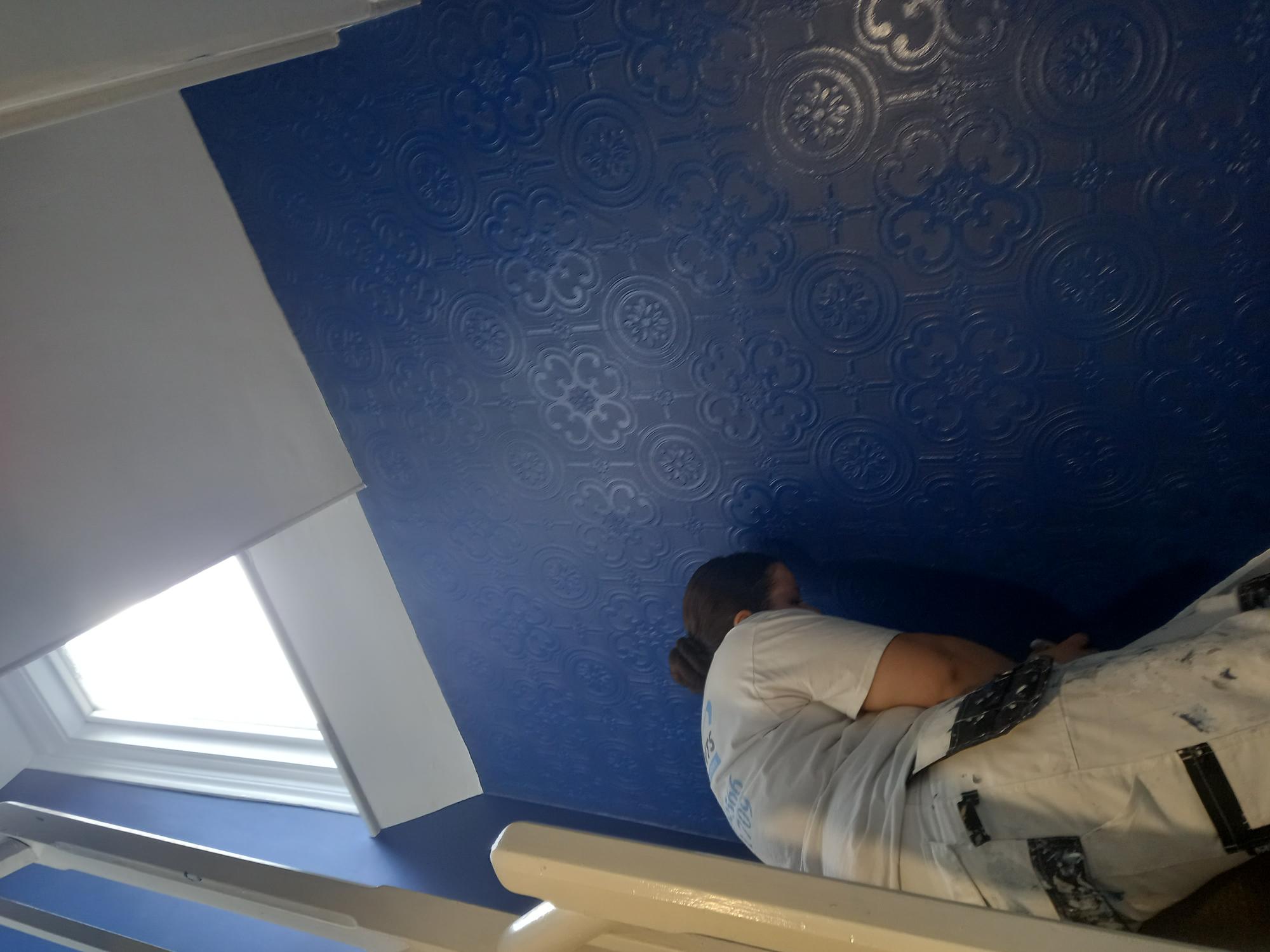 Lady decorator Kent