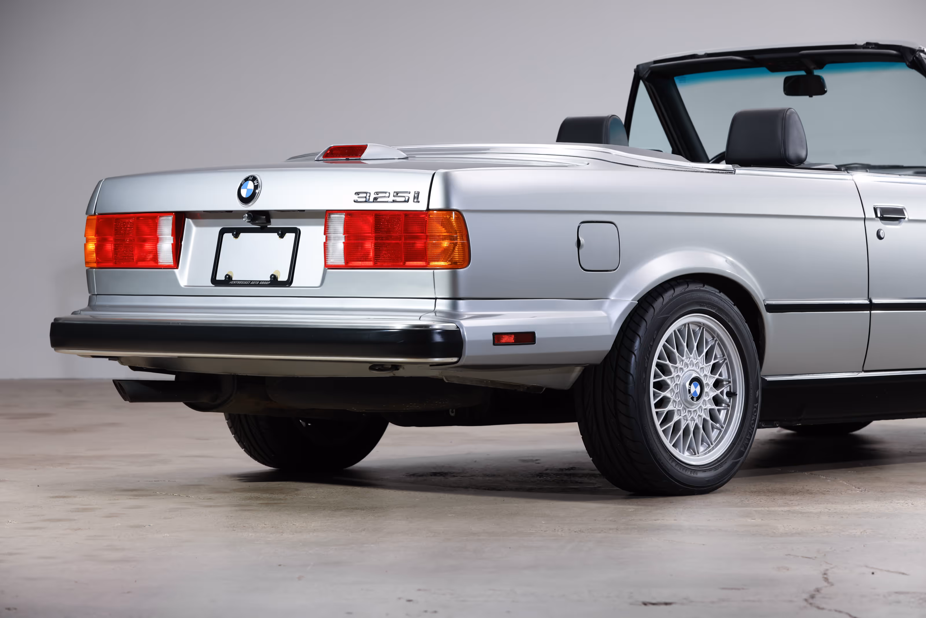 1987 BMW E30 325i Convertible
