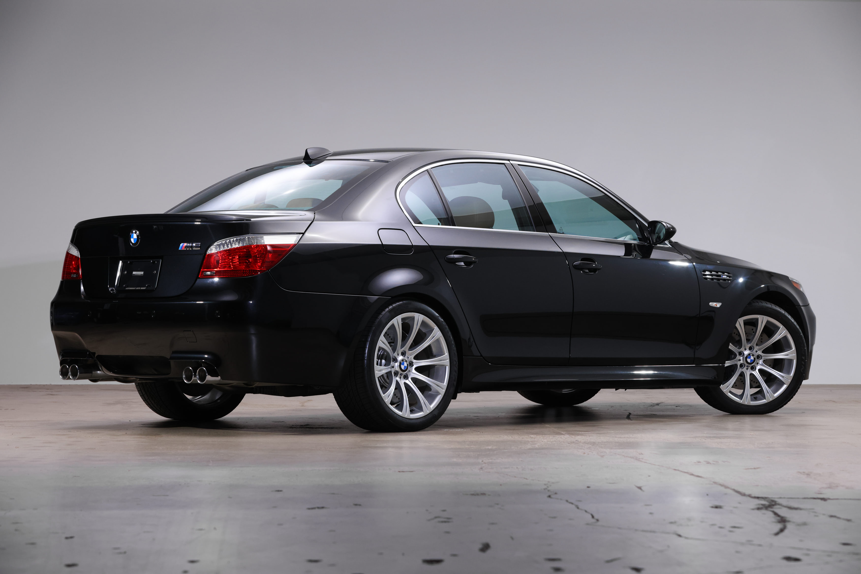 2006 BMW E60 M5
