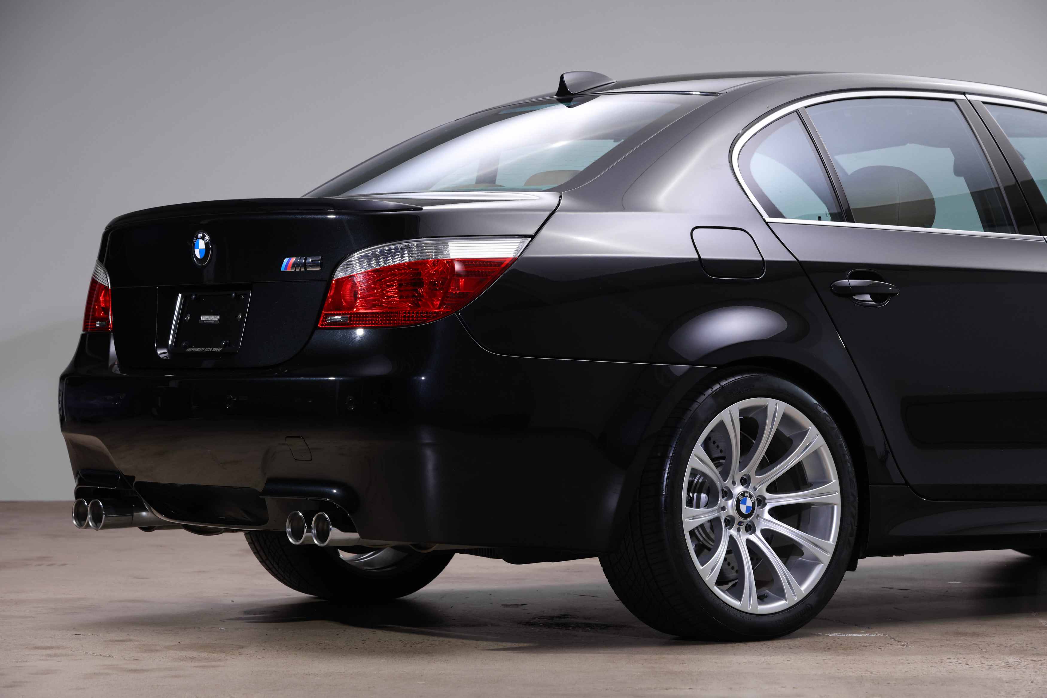 2006 BMW E60 M5