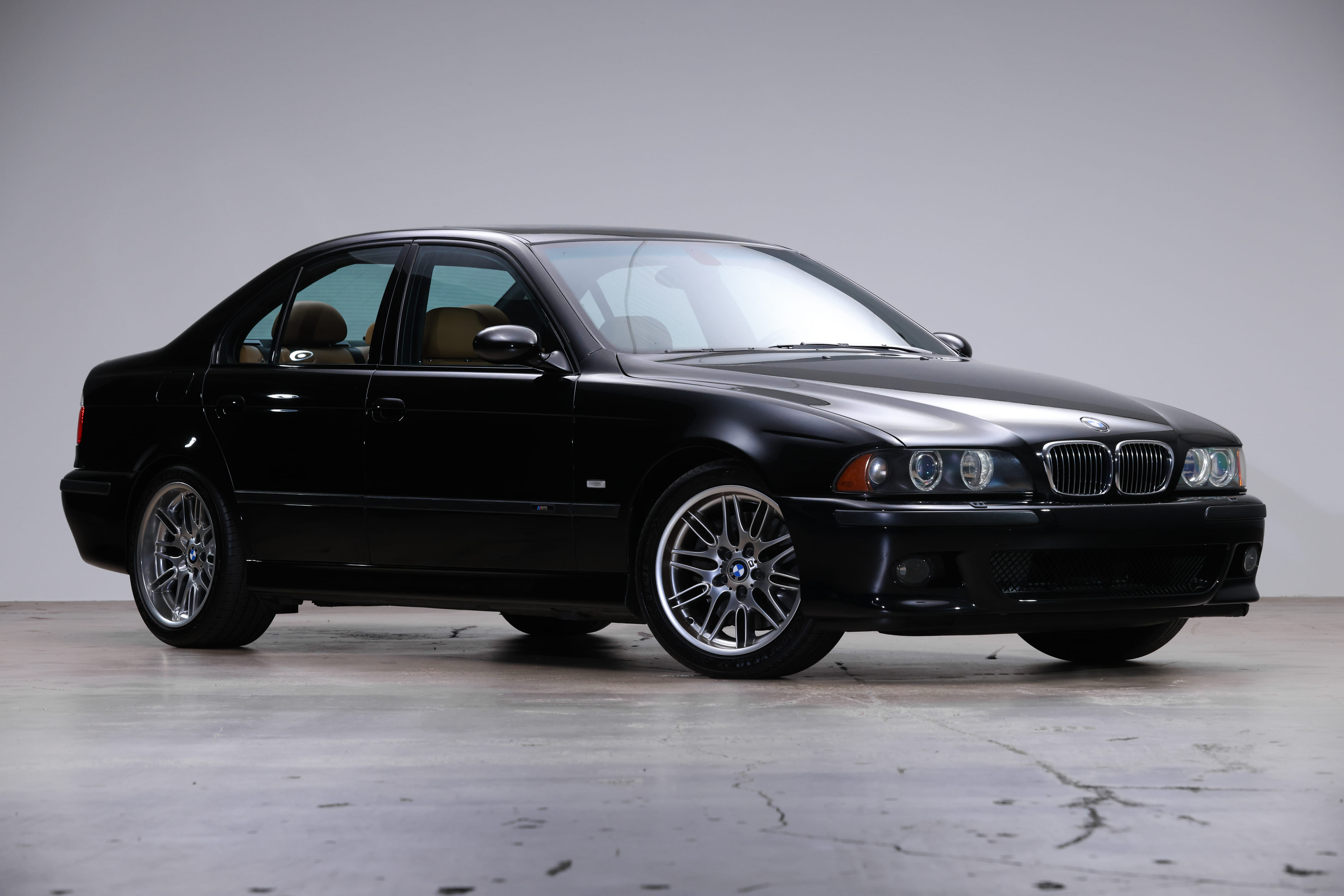 2003 BMW E39 M5