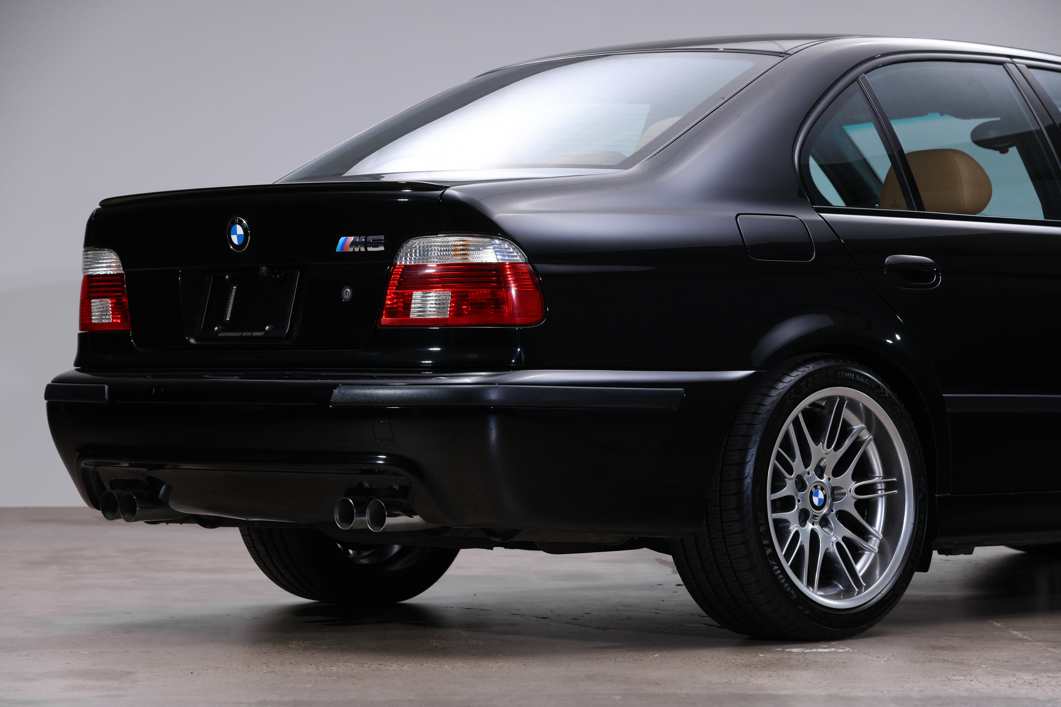 2003 BMW E39 M5