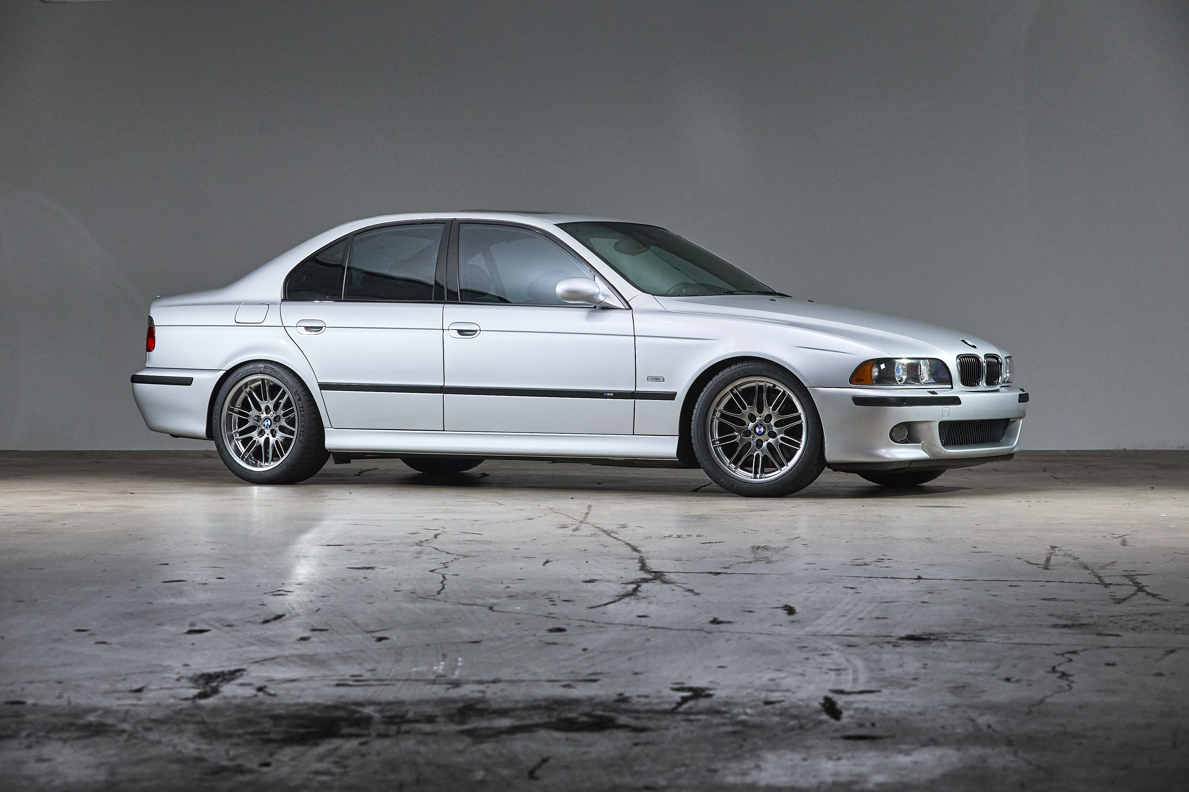 2003 BMW E39 M5