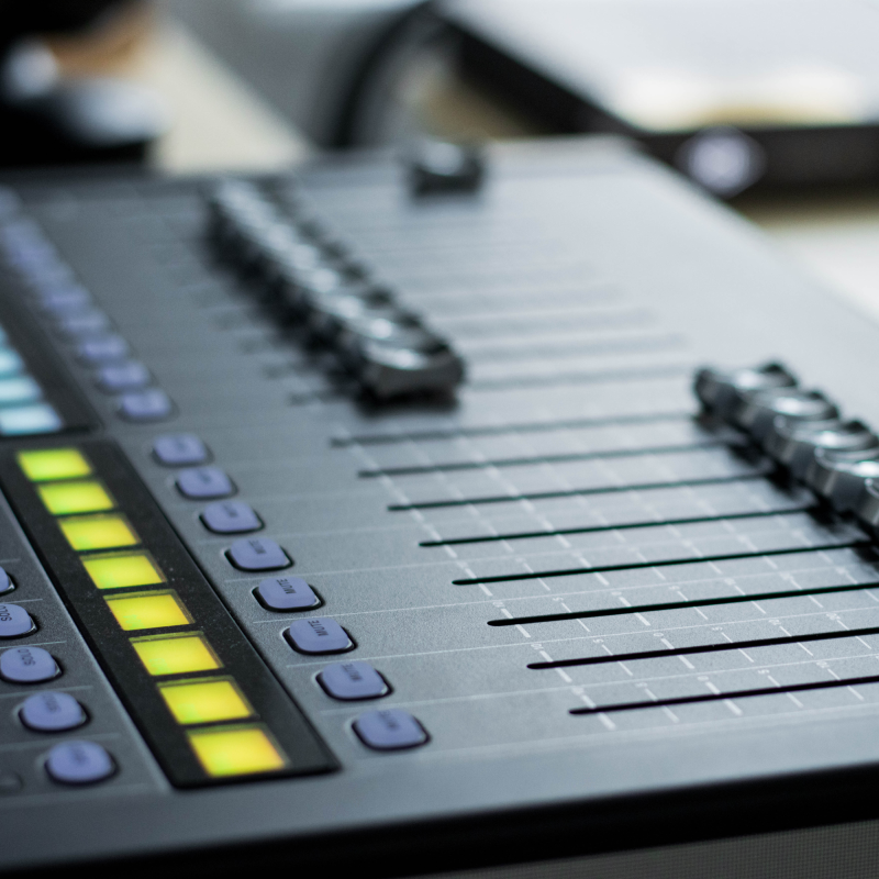 Зведення та мастеринг