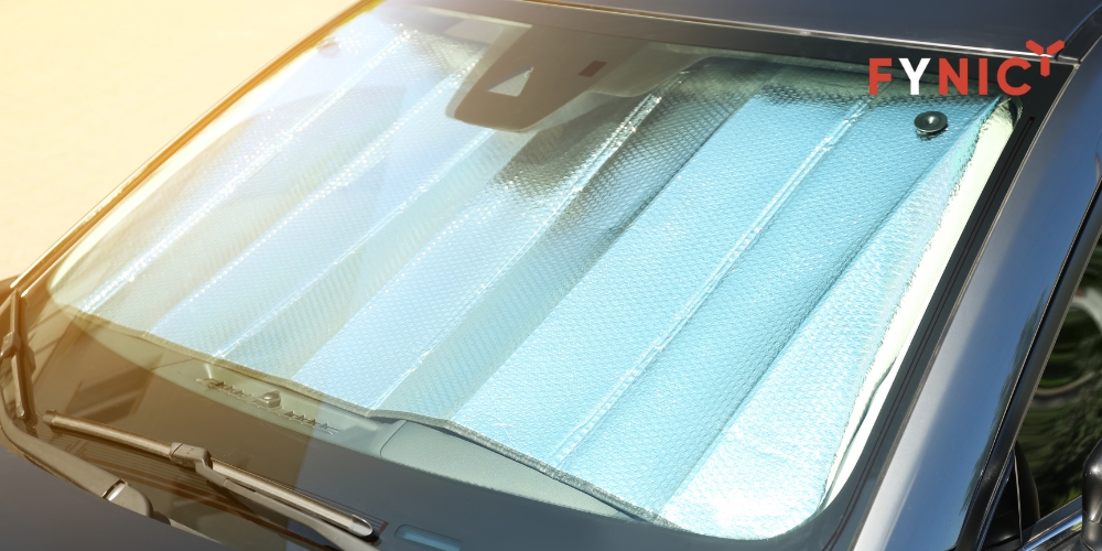 Dán tấm cách nhiệt màng nhôm cho ô tô giúp chống nóng tối ưu