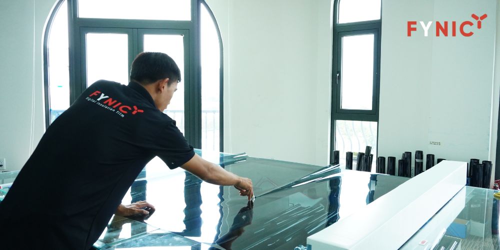dán phim cách nhiệt cửa kính