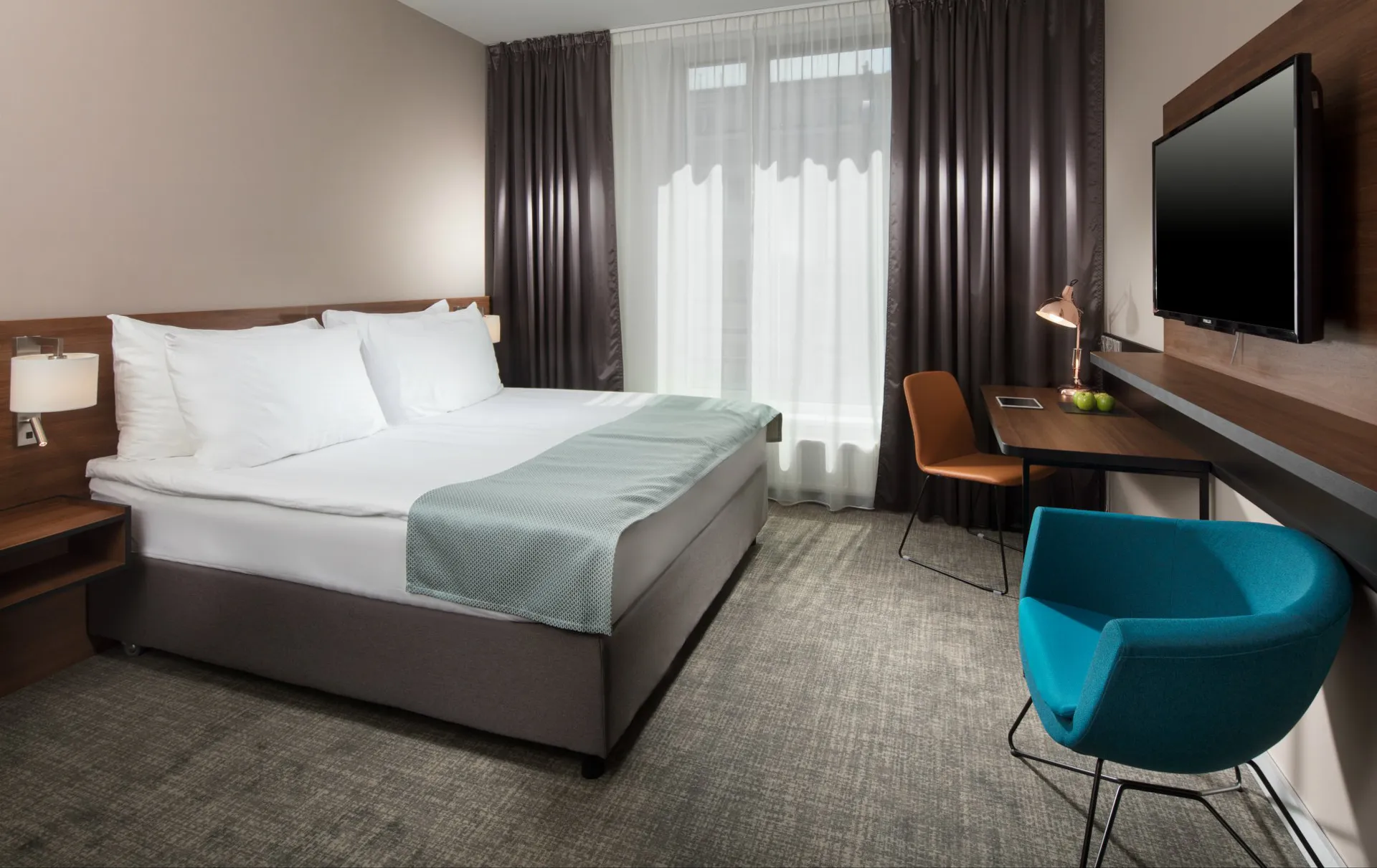 Holiday Inn