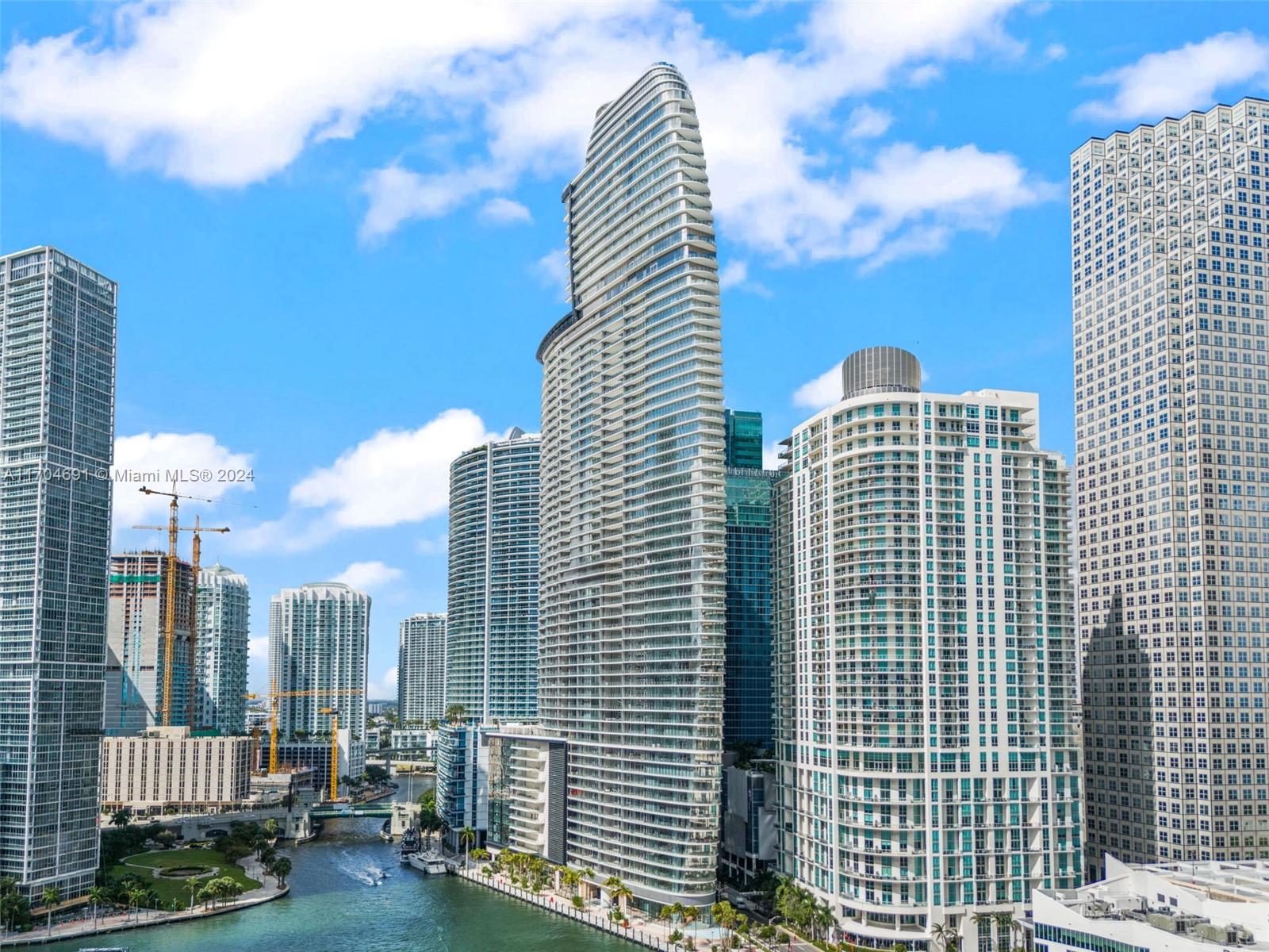 300 Biscayne Blvd Way # 3508, Miami FL 33131