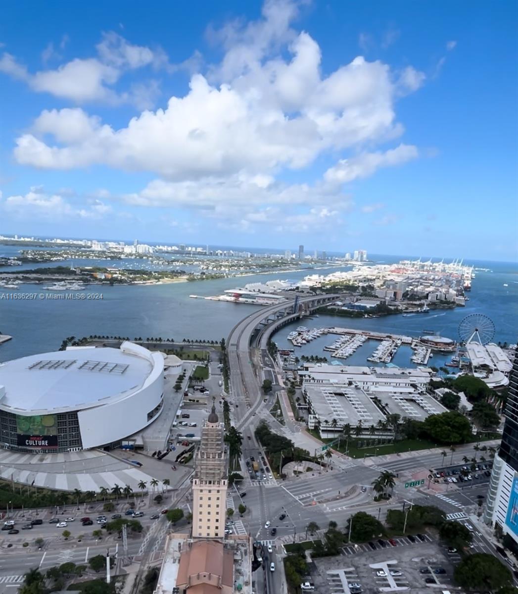 601 NE 1 ave # 4216, Miami FL 33132