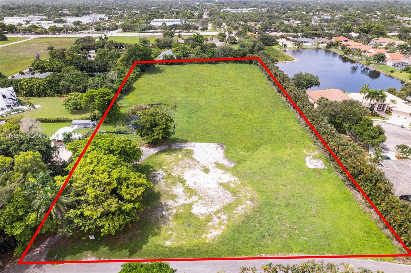 3800 NW 91st Ave, Cooper City FL 33024