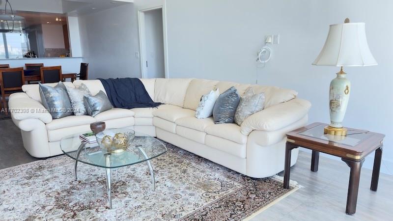 2627 S Bayshore Dr # 804, Miami FL 33133