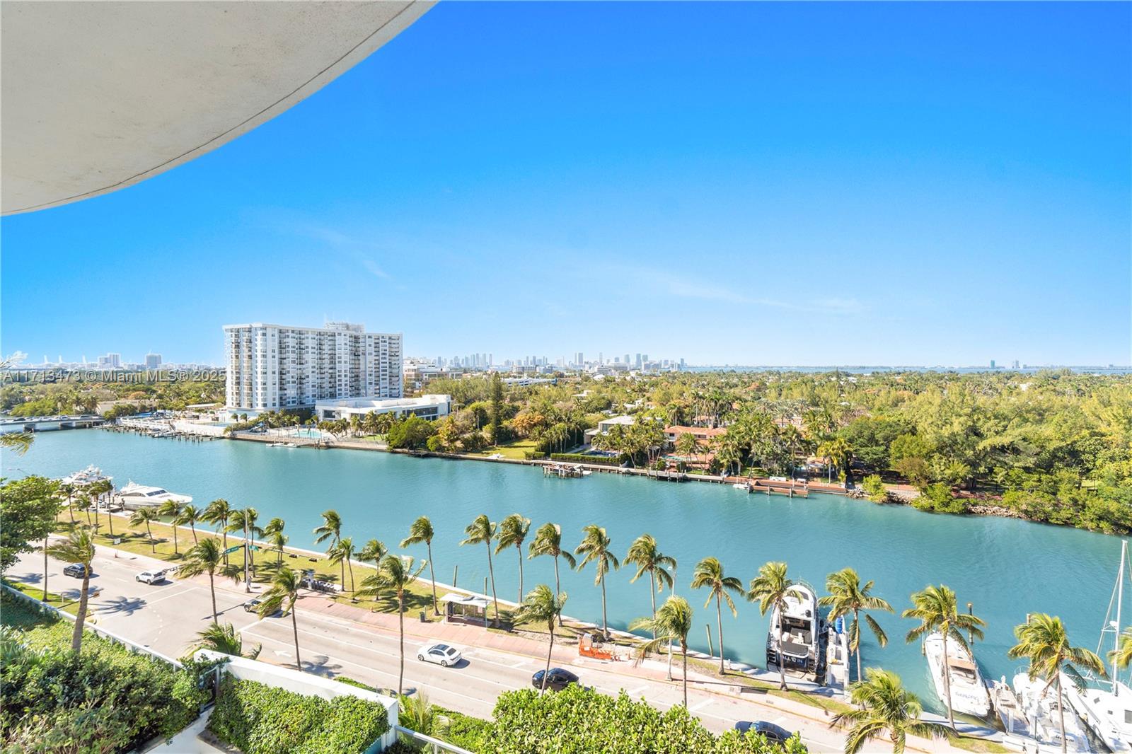 4401 Collins Ave, Miami Beach FL 33140