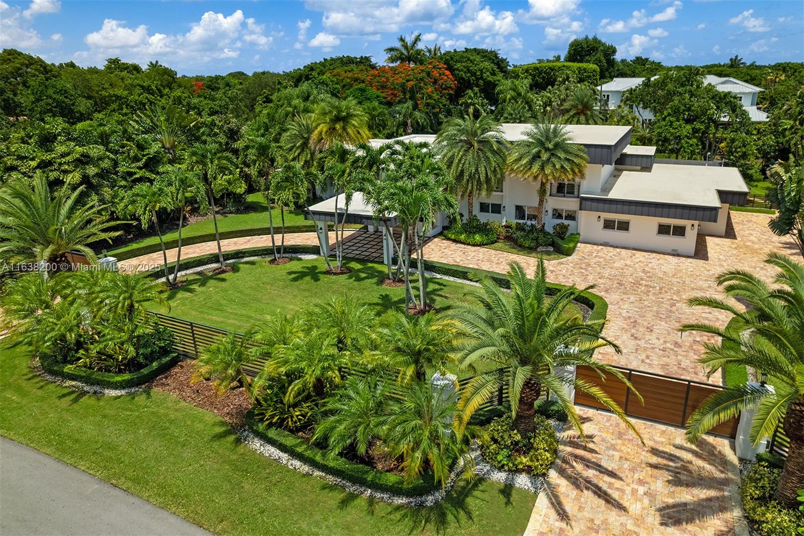12861 SW 63rd Ct, Pinecrest FL 33156