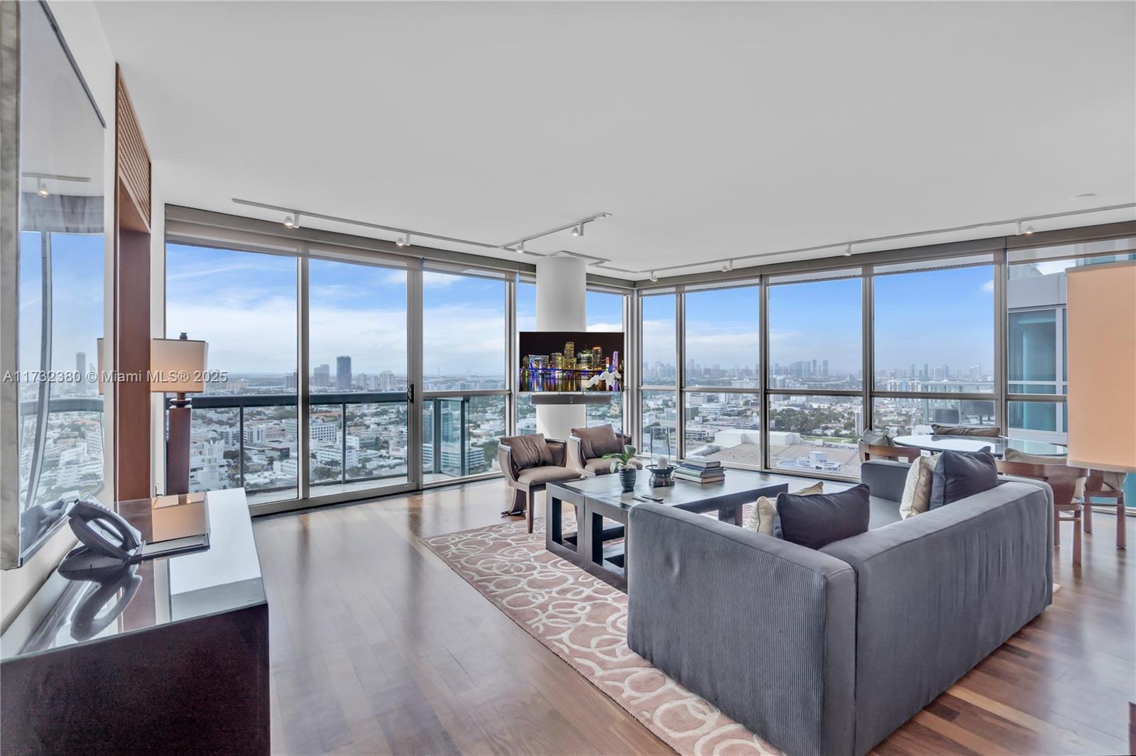 101 20th St # 3806, Miami Beach FL 33139