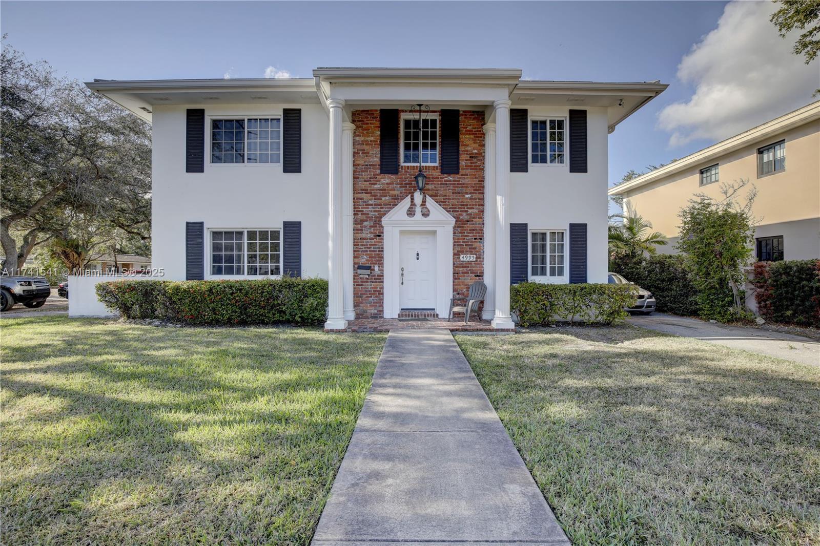 4995 Ponce de Leon /1050 Sistina Avenue, Coral Gables FL 33146