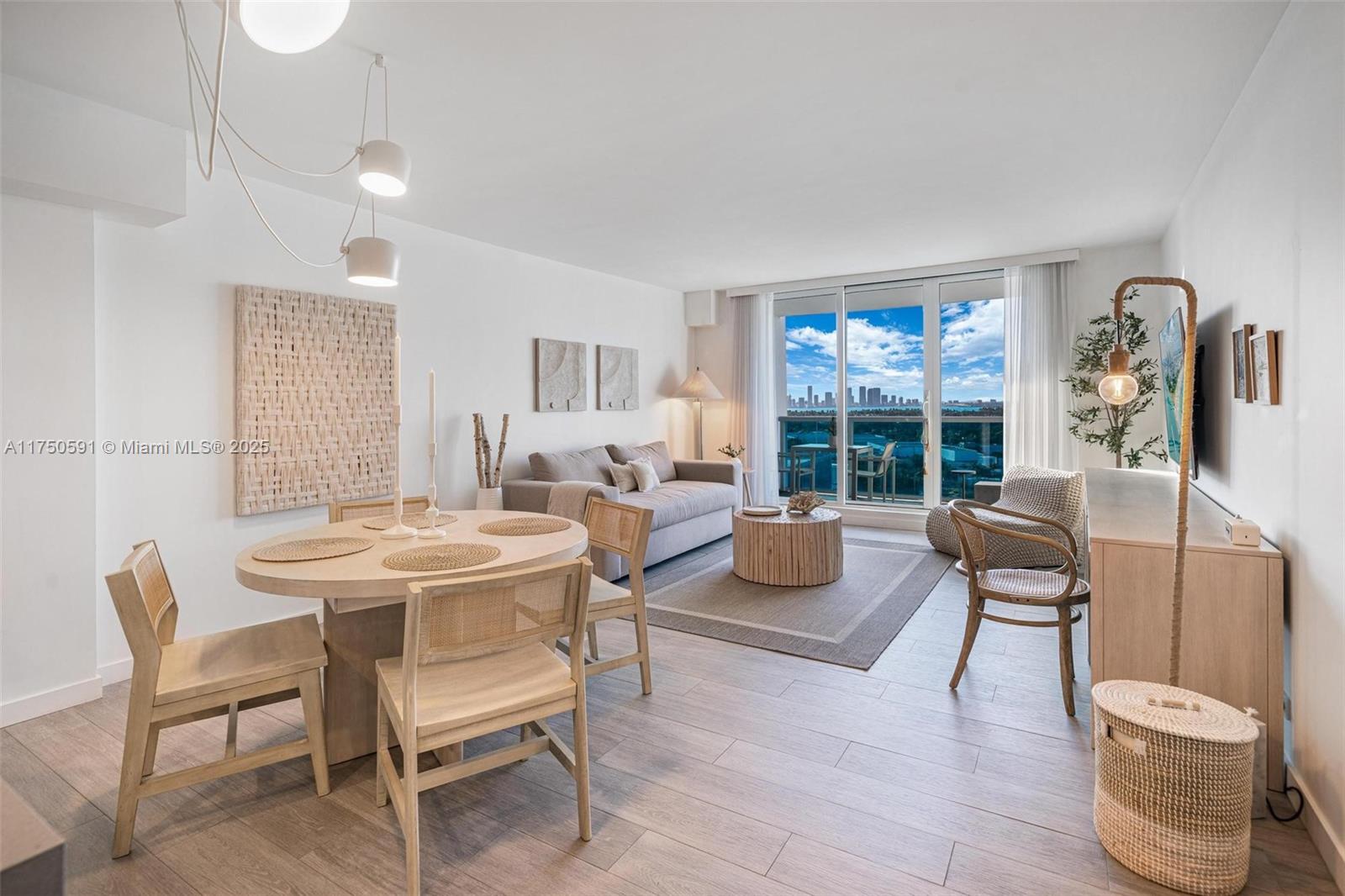 2301 Collins Ave # 1534, Miami Beach FL 33139