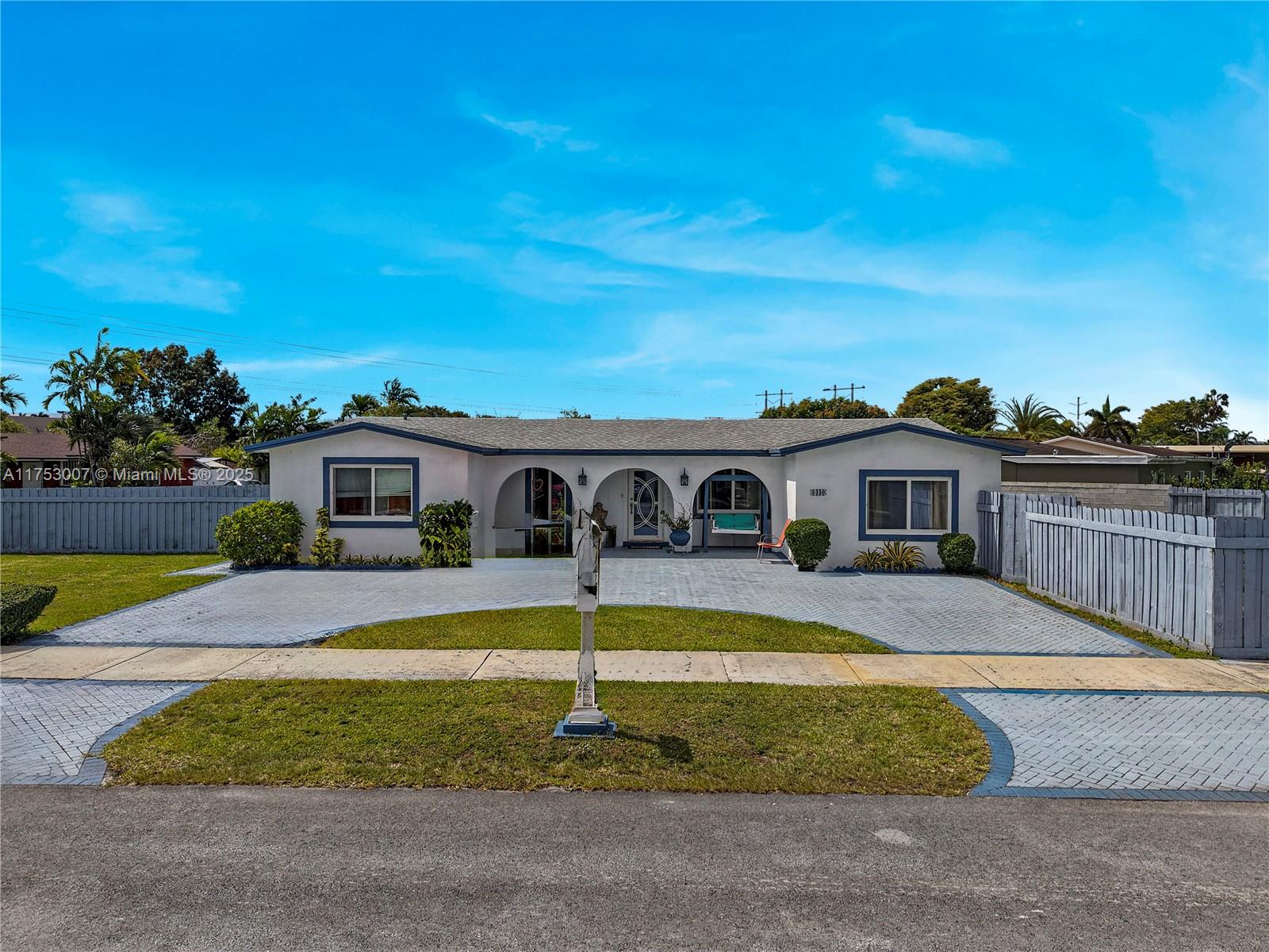 8430 SW 129th Ave, Miami FL 33183
