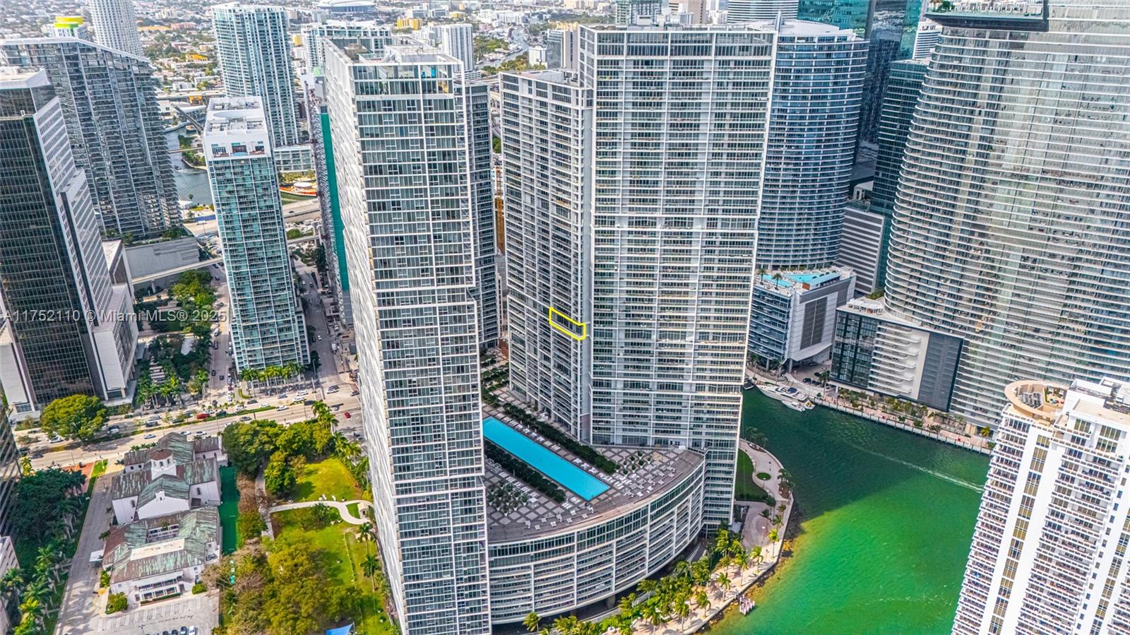 475 Brickell Ave # 2809, Miami FL 33131