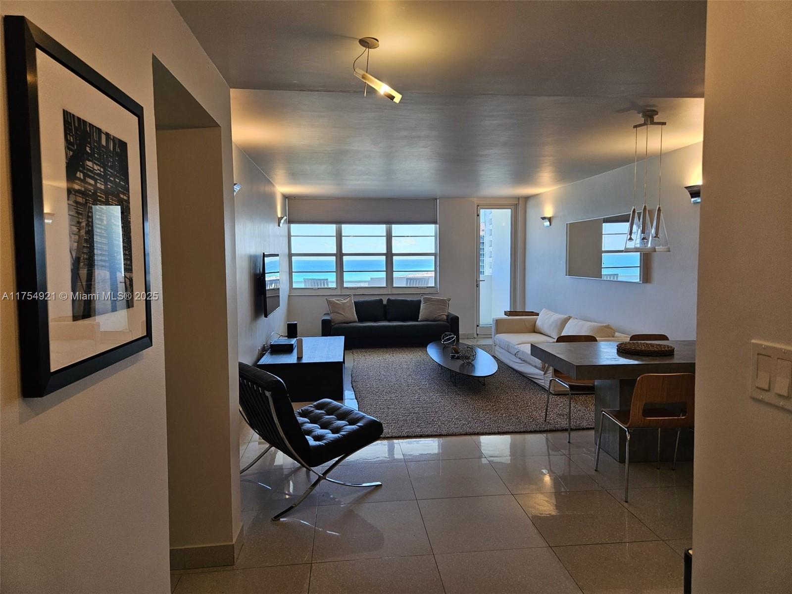 100 Lincoln Rd # 1242, Miami Beach FL 33139
