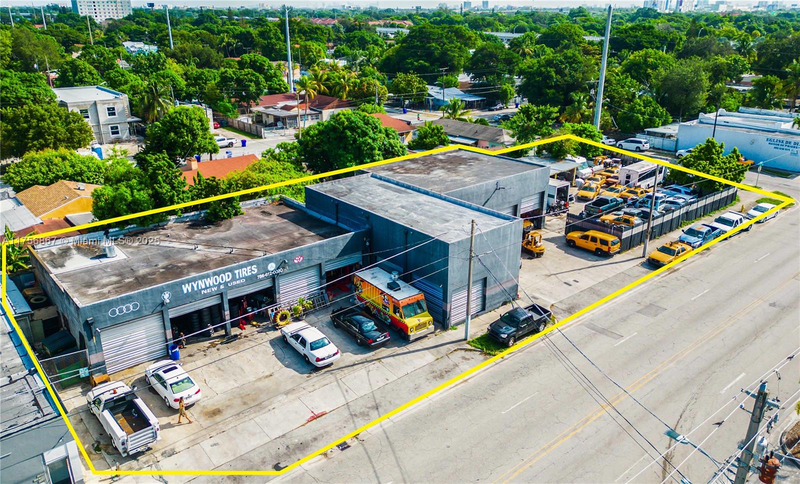 1319-1333 NW 29th St, Miami FL 33142