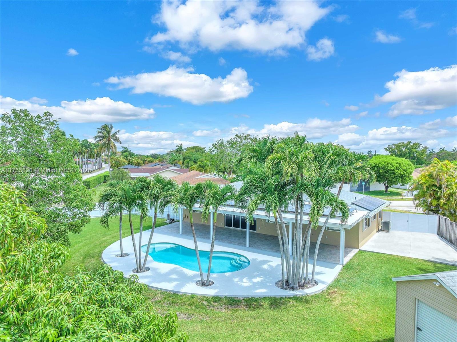 4840 SW 141 AVE, Miami FL 33175
