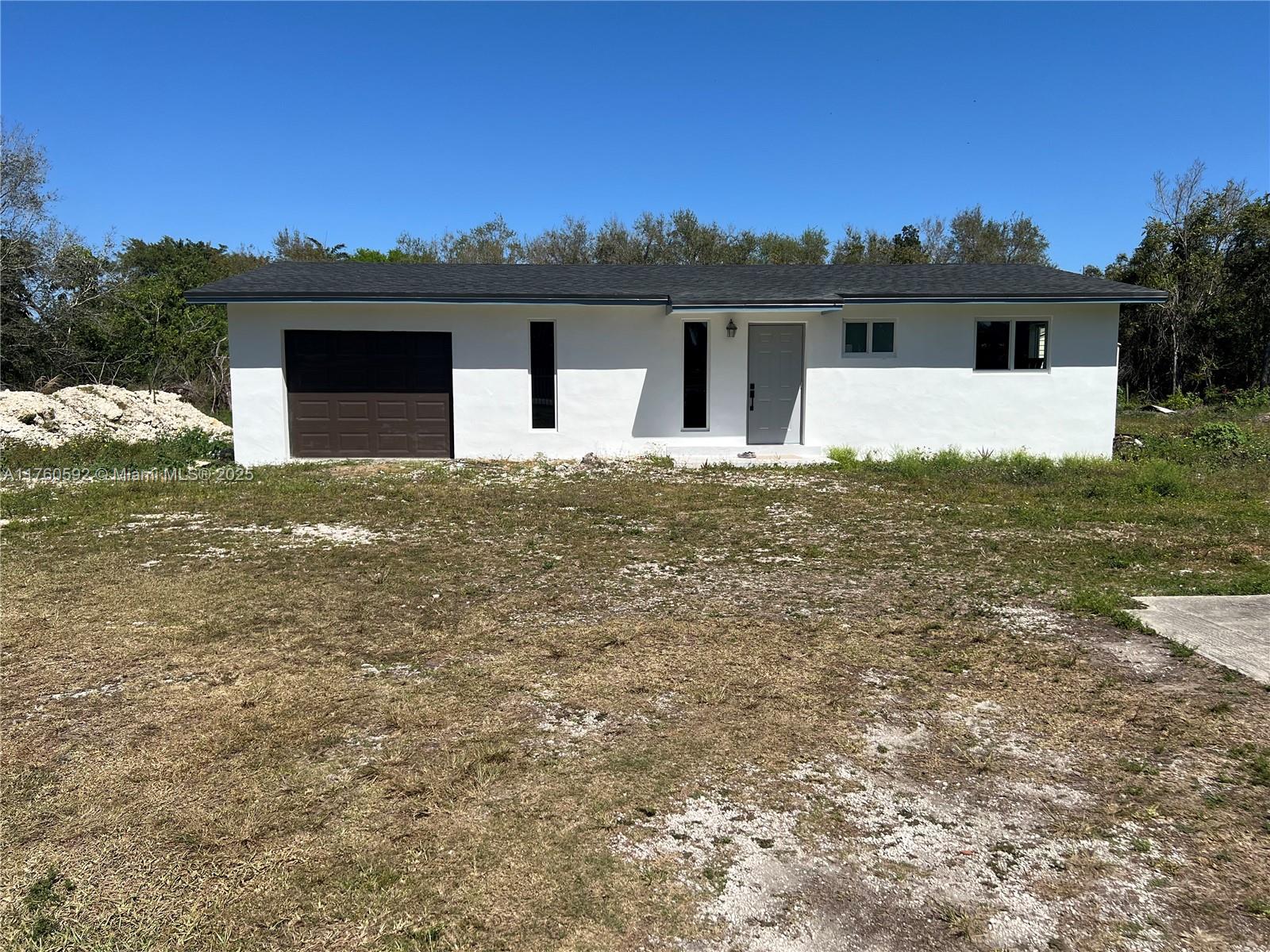 14201 SW 232nd St, Miami FL 33170