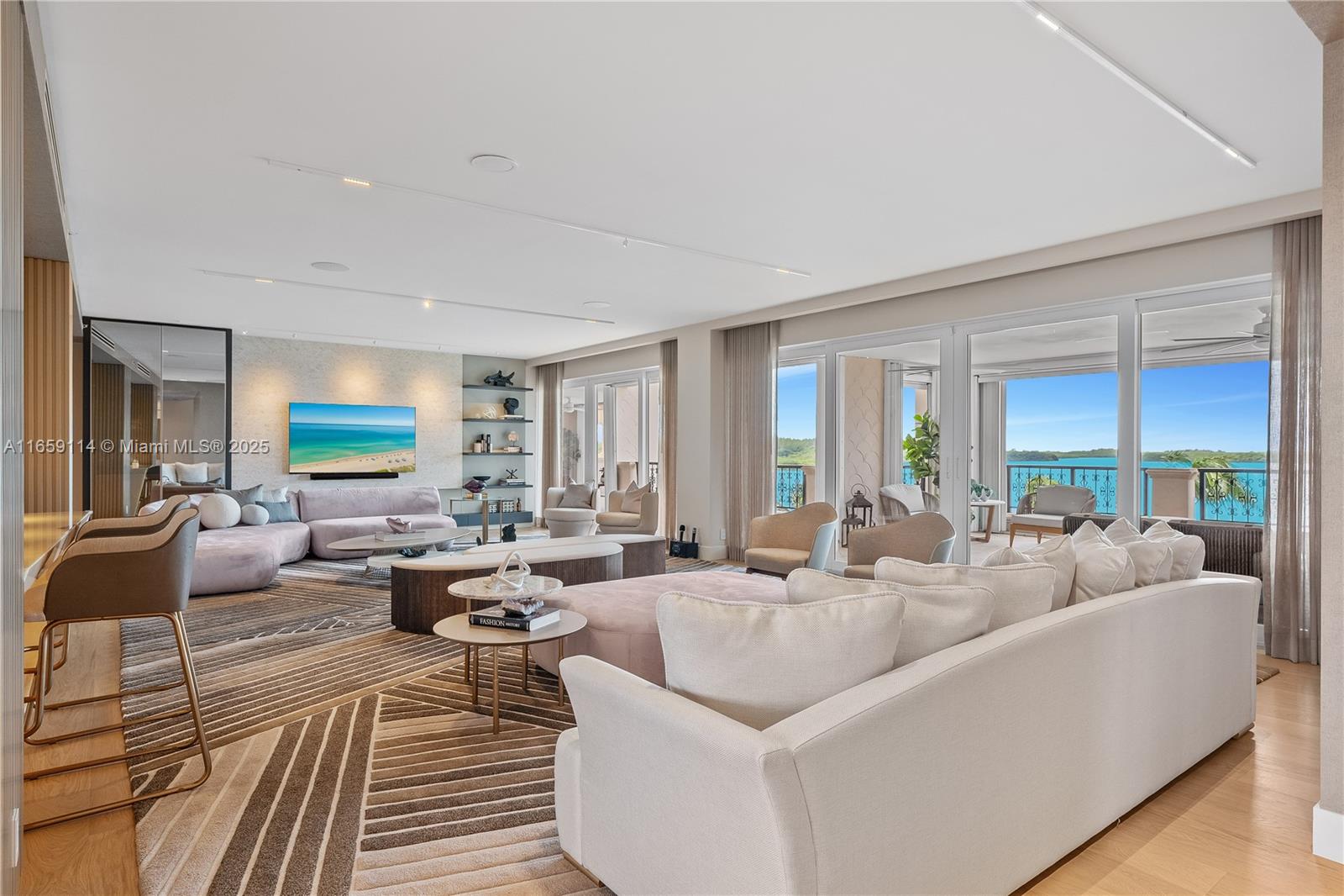 5242 Fisher Island Dr # 5242, Miami Beach FL 33109
