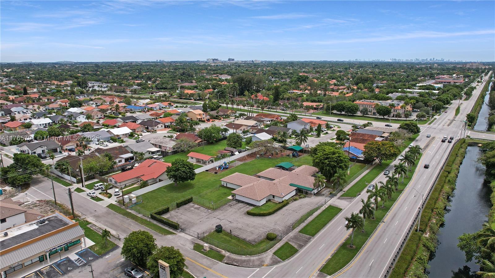 132 SW SW BIRD RD, Miami FL 33175