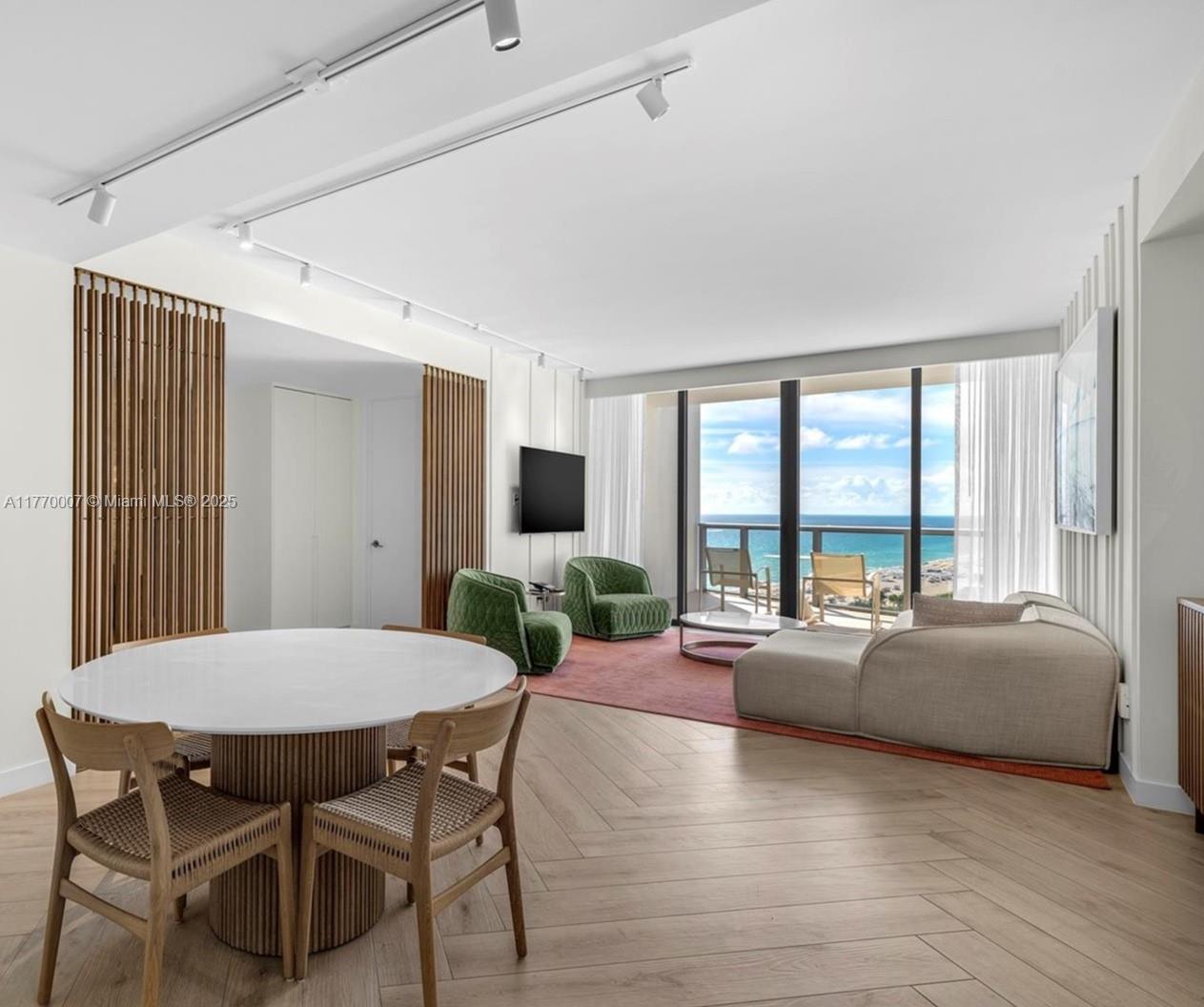 2201 Collins Ave # 1604, Miami Beach FL 33139