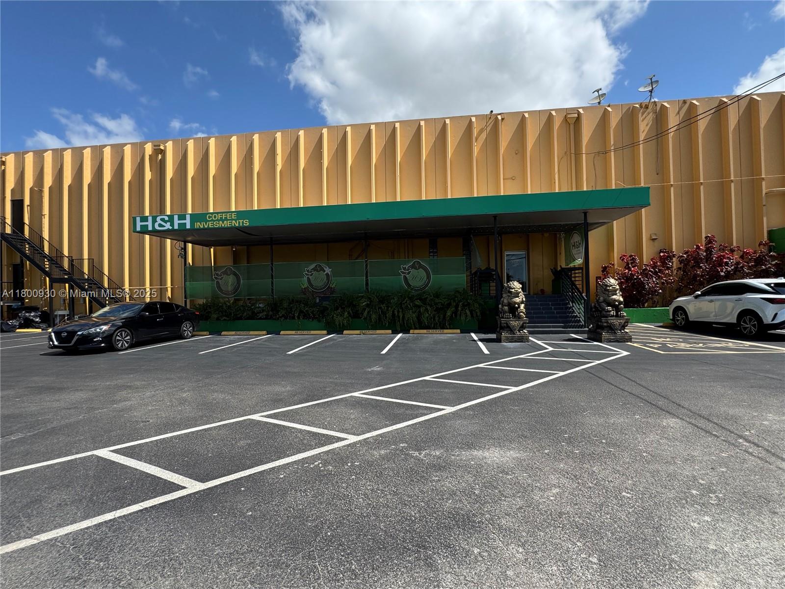 7355 NW 41st St, Miami FL 33166