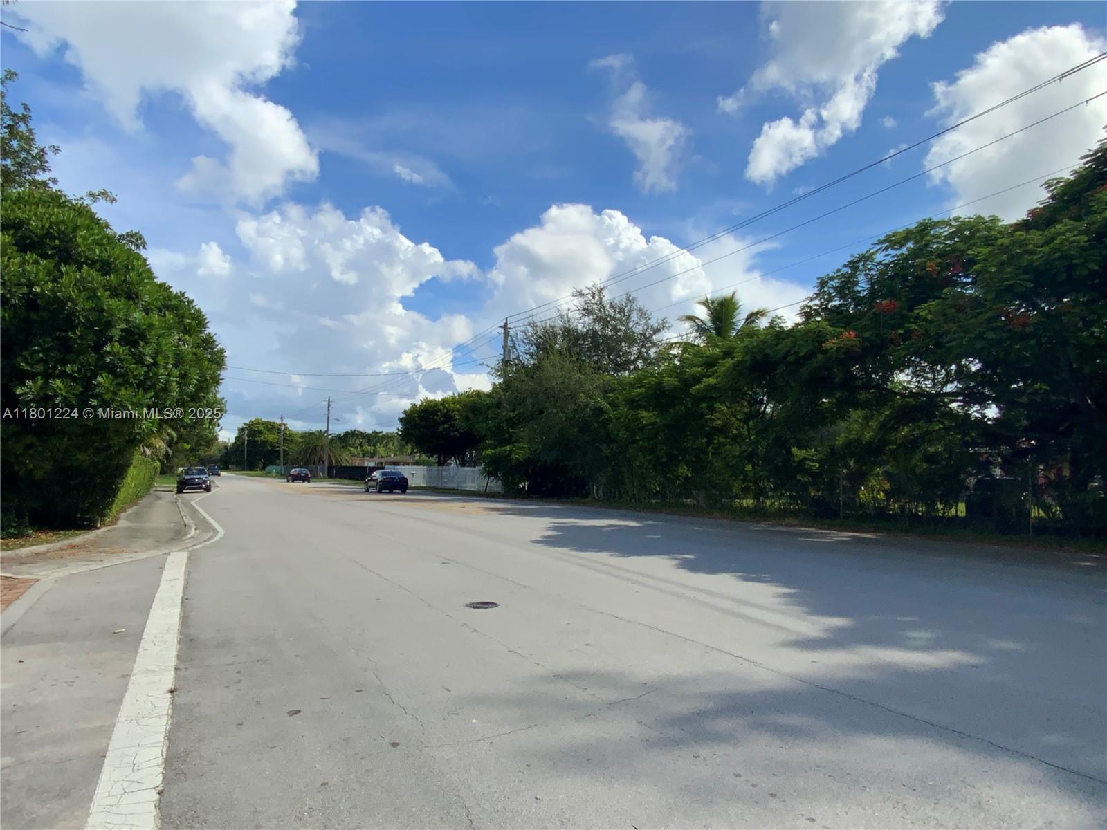 7901 SW 72nd Ave, Miami FL 33143