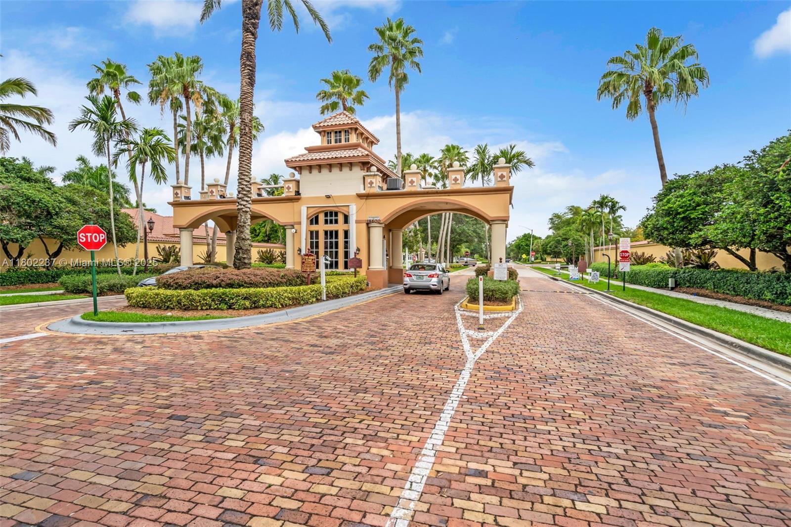 18951 SW 30th St, Miramar FL 33029